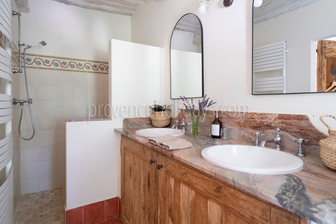 95 - La Bastide Neuve: Villa: Bathroom