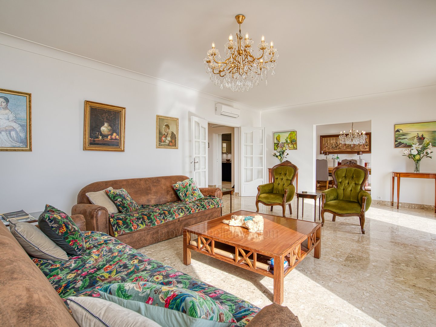 15 - Villa Solaria: Villa: Interior