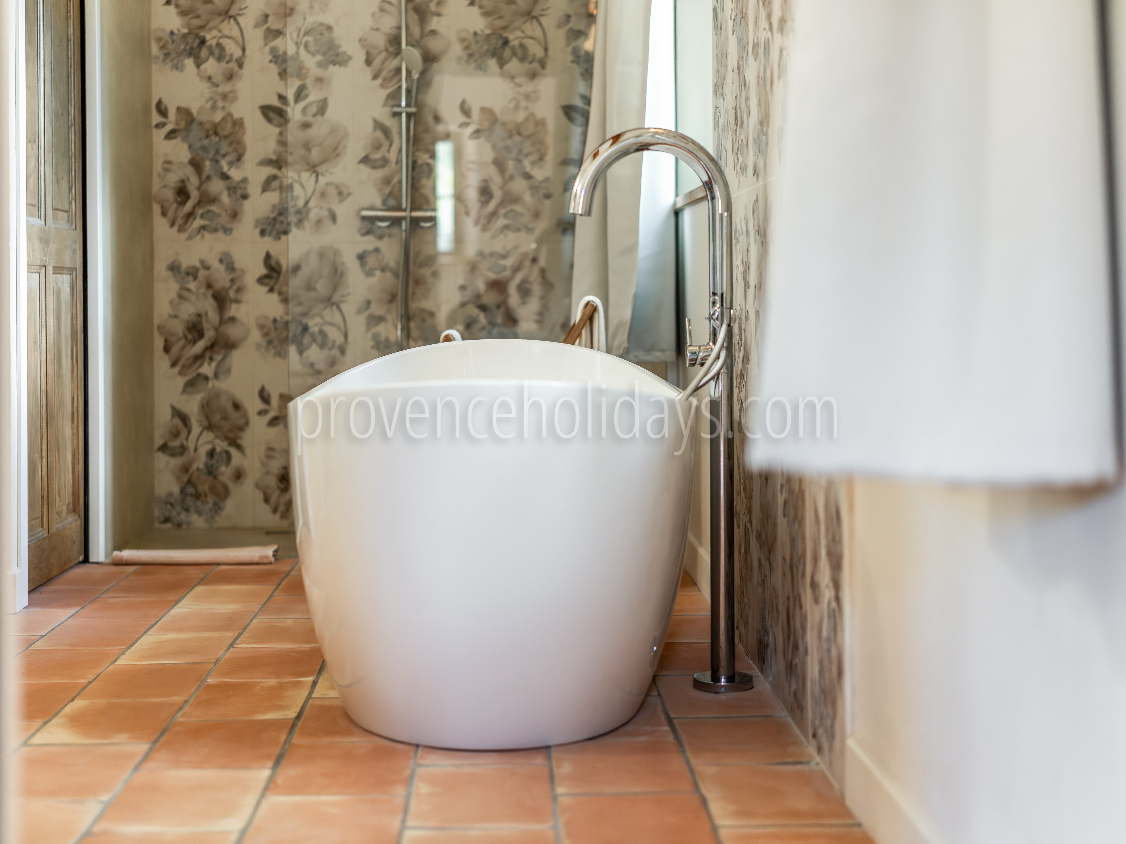 37 - Villa Fontis: Villa: Bathroom 1