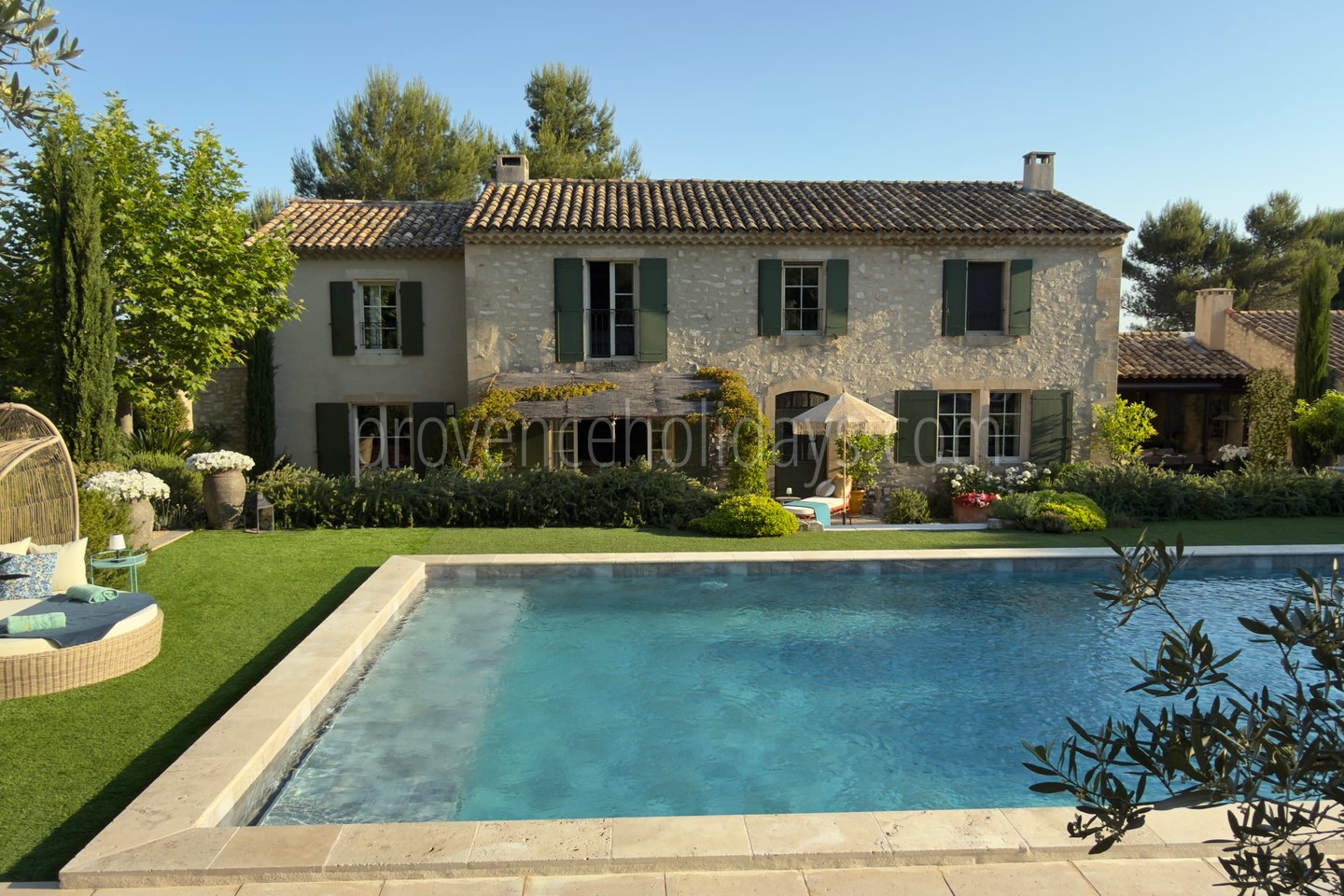 1 - Le Mas de la Cabro: Villa: Exterior