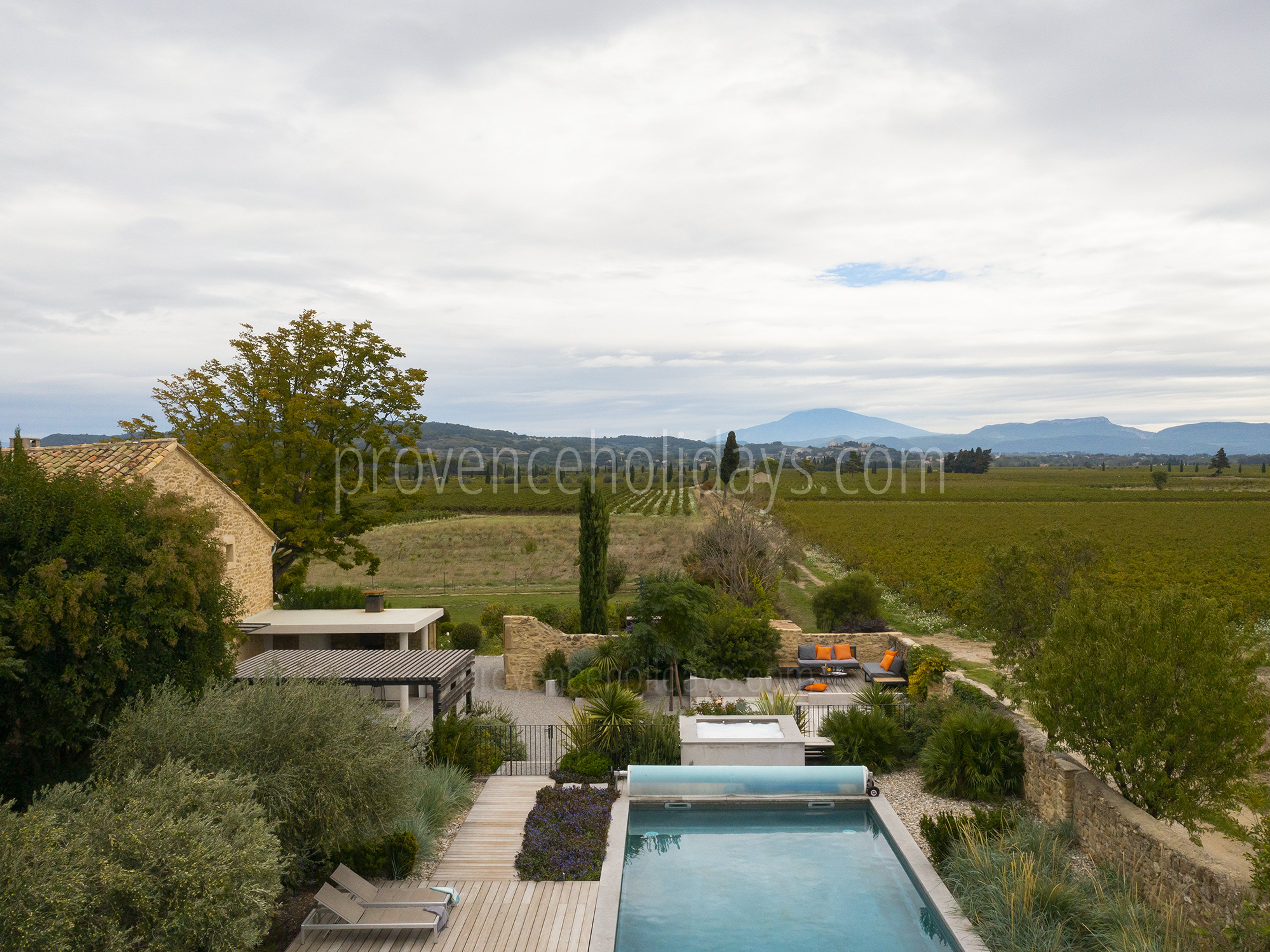 78 - Bastide Sainte-Cécile: Villa: Exterior