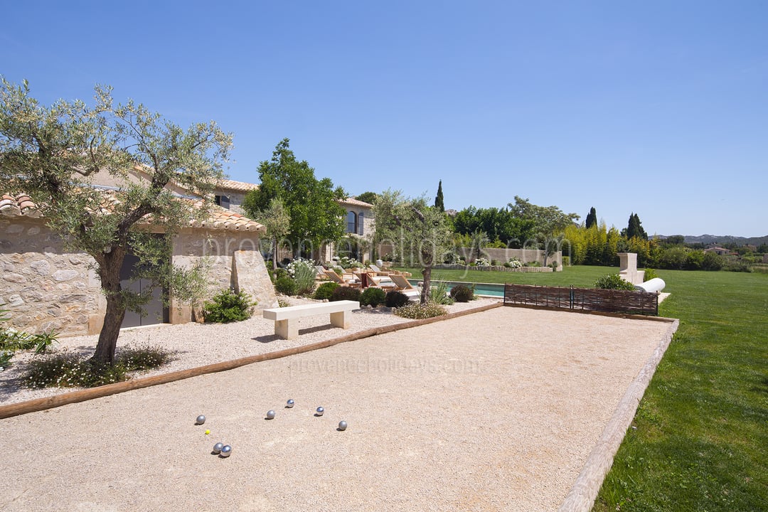 6 - Mas des Cerisiers: Villa: Exterior