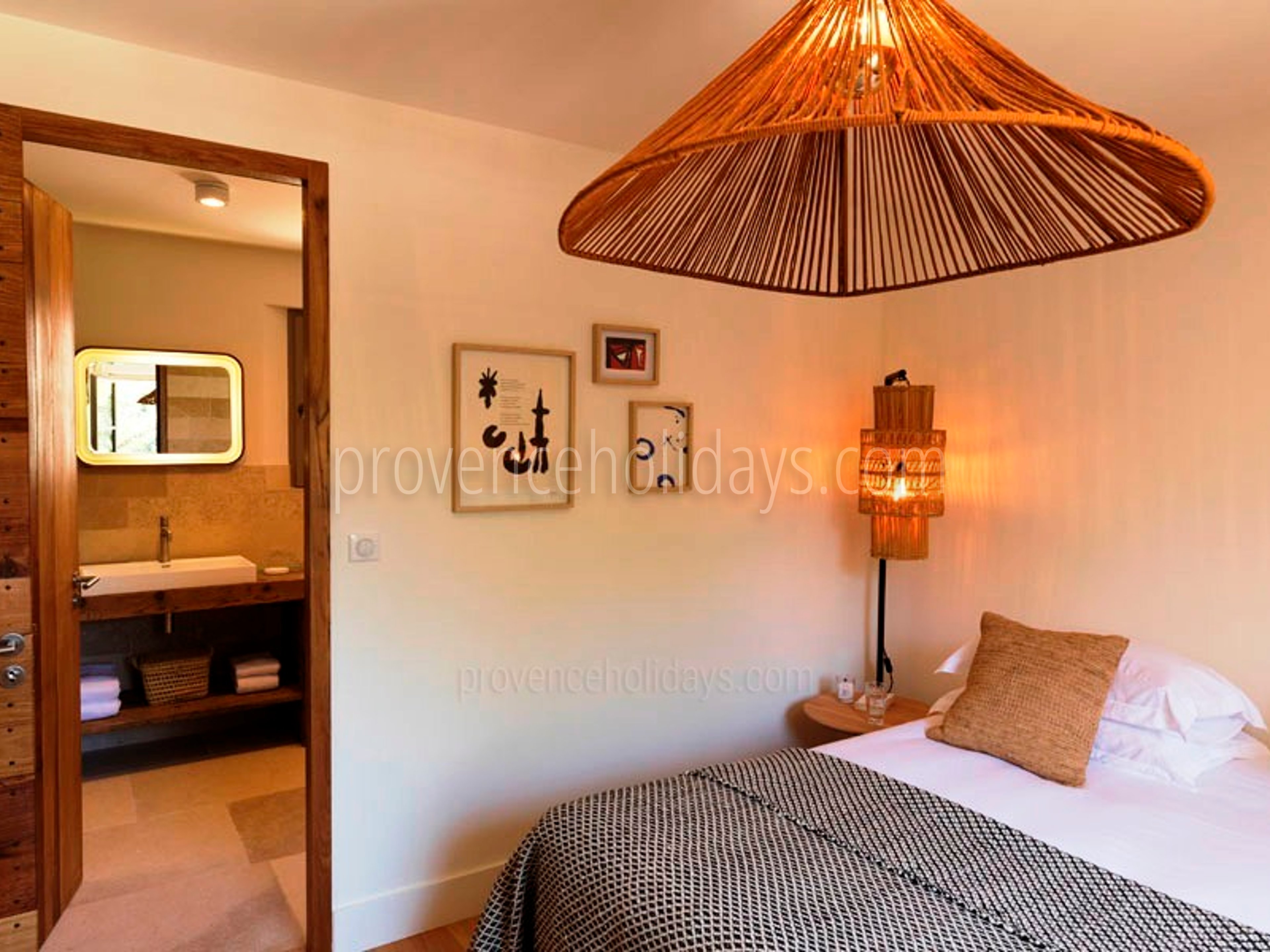 4 - Maison Alice: Villa: Bedroom
