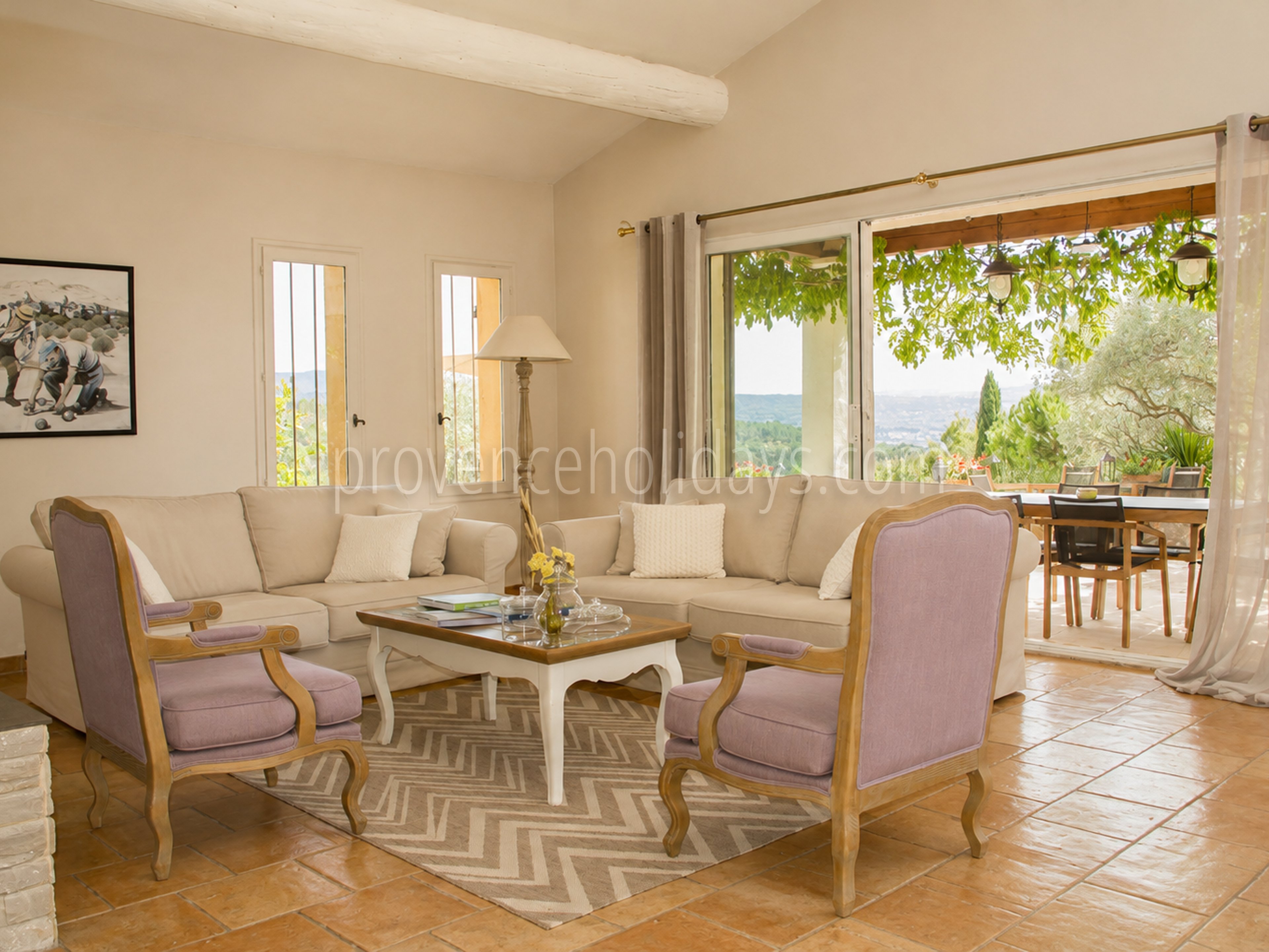 14 - Villa des Rosiers: Villa: Interior