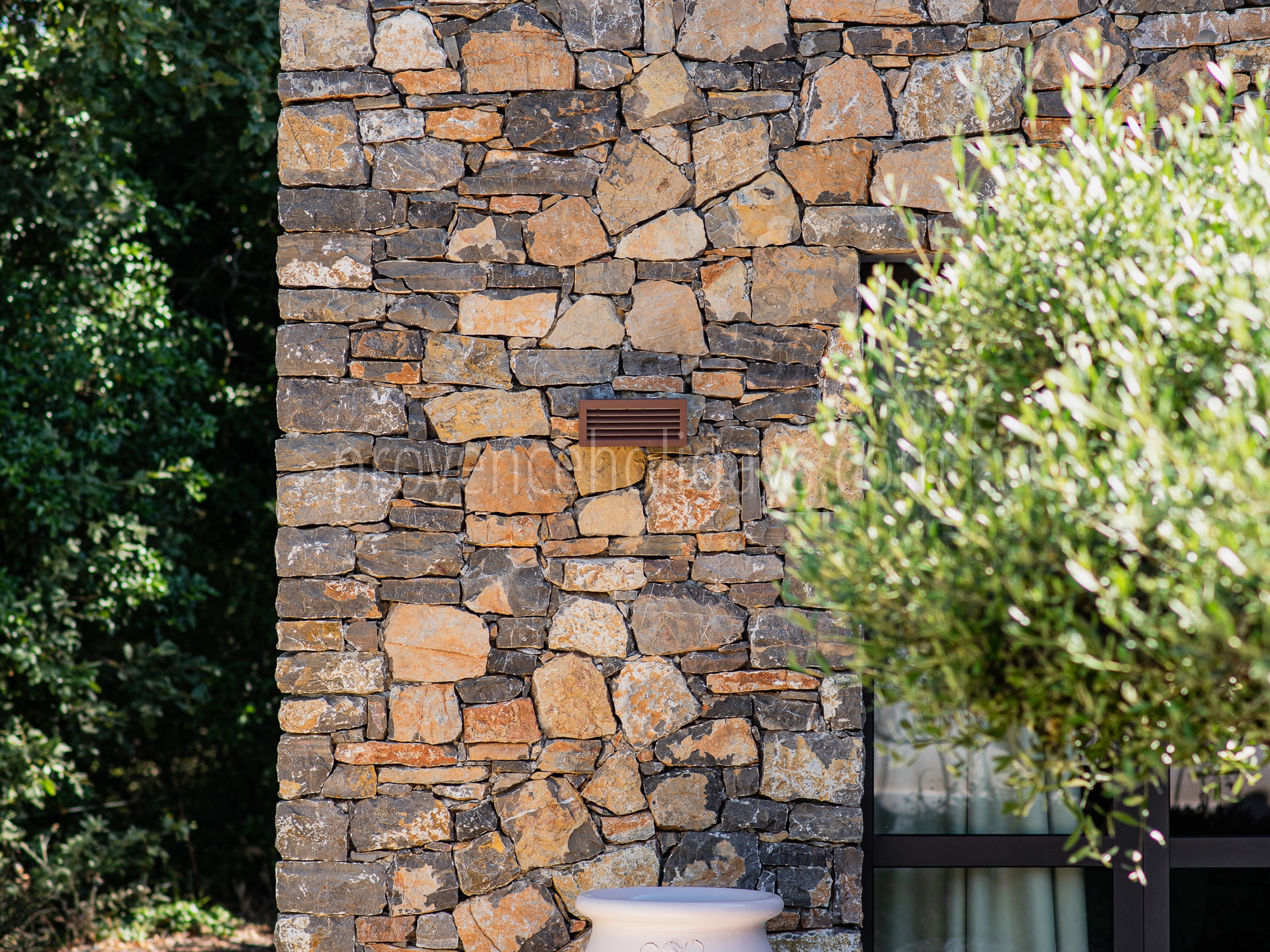 22 - Villa Olive: Villa: Exterior