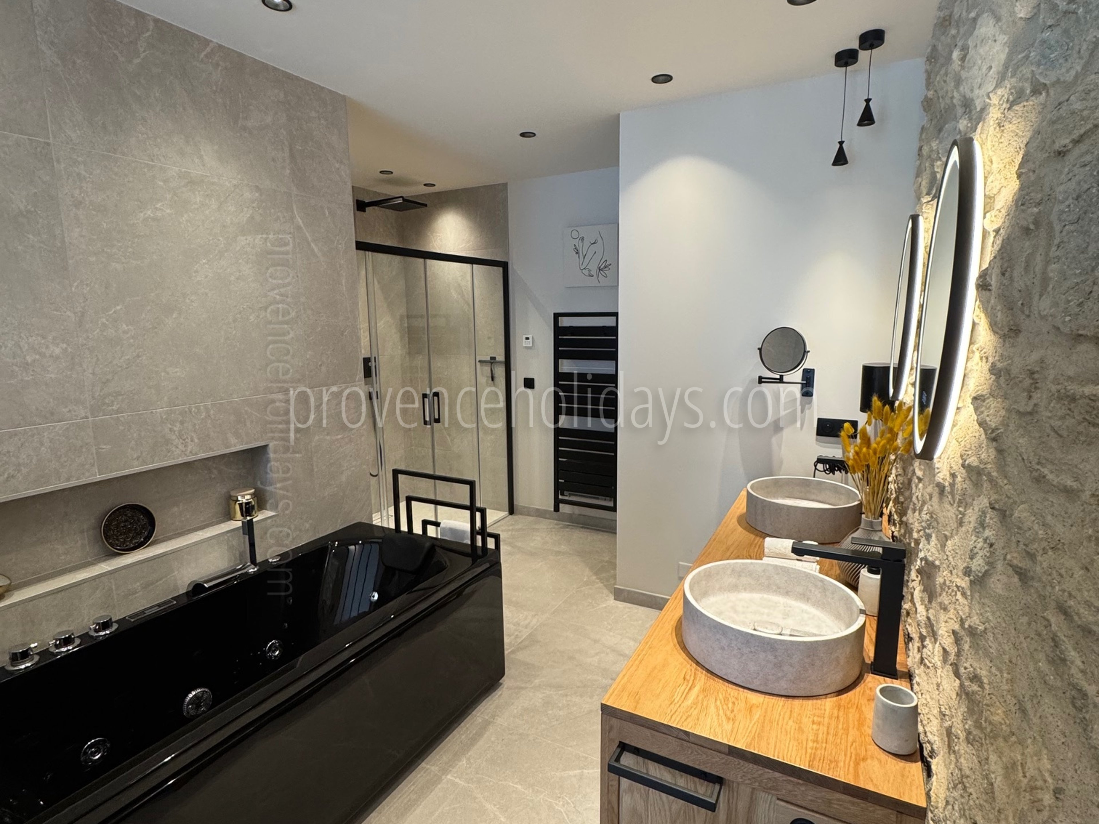 47 - Mas de l\'Oiseau: Villa: Bathroom