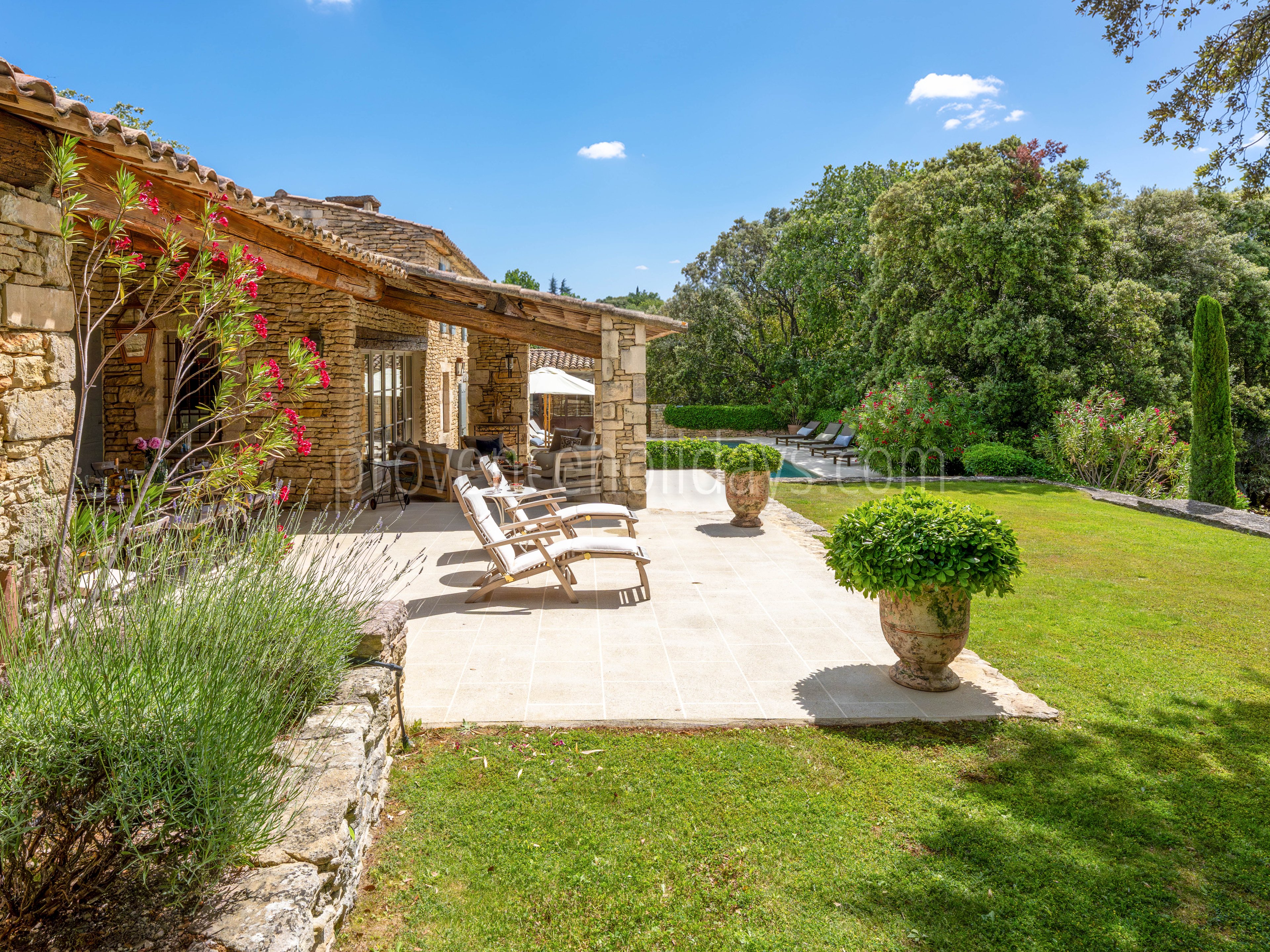 31 - La Maison des Bories: Villa: Exterior