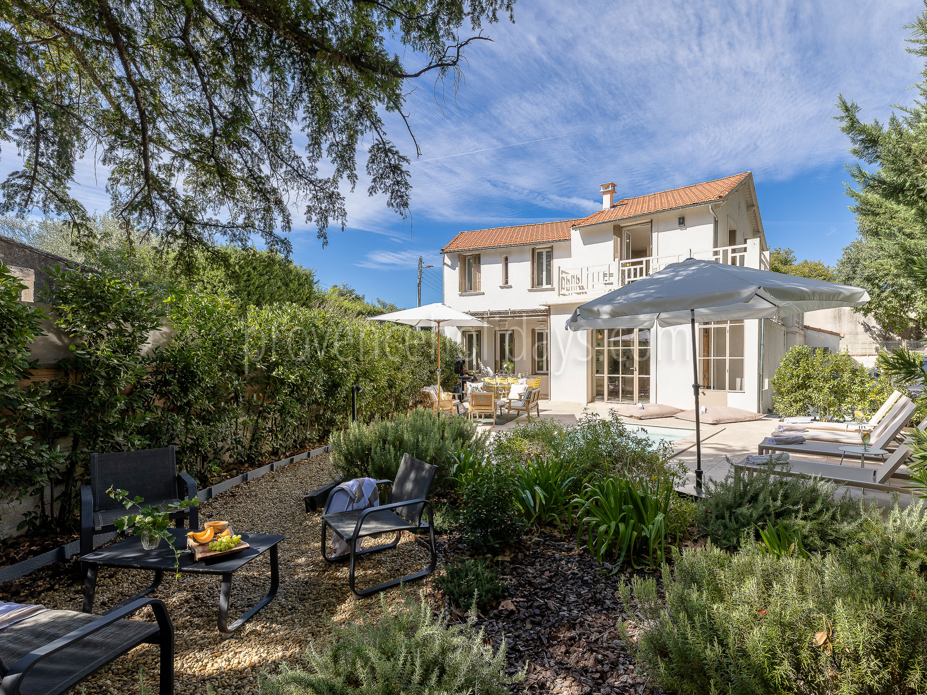 28 - Le Coeur de Saint-Rémy: Villa: Exterior