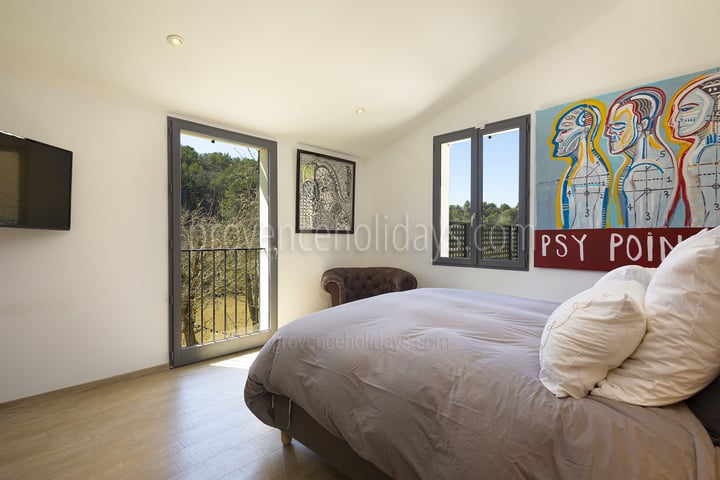 4 - Villa d\'Infinité: Villa: Bedroom