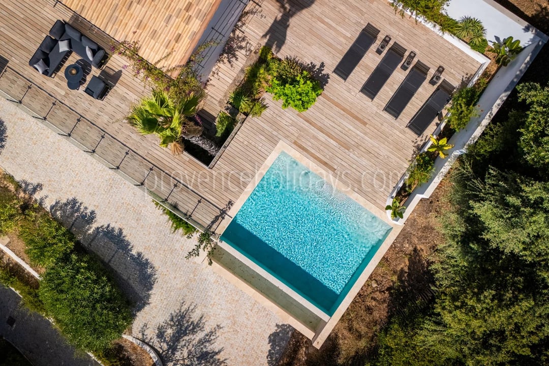 3 - Hedendaagse villa in Cavalaire-sur-Mer: Villa: Pool