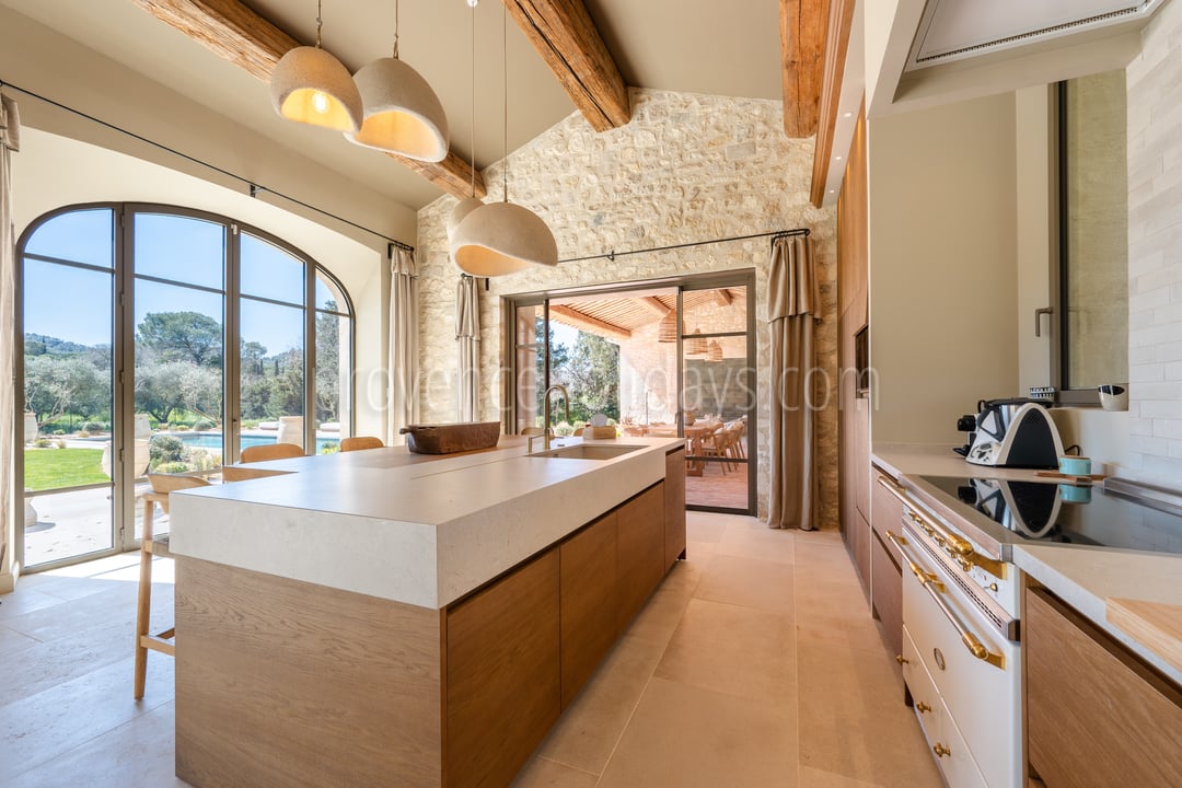 17 - Mas Althéa: Villa: Interior