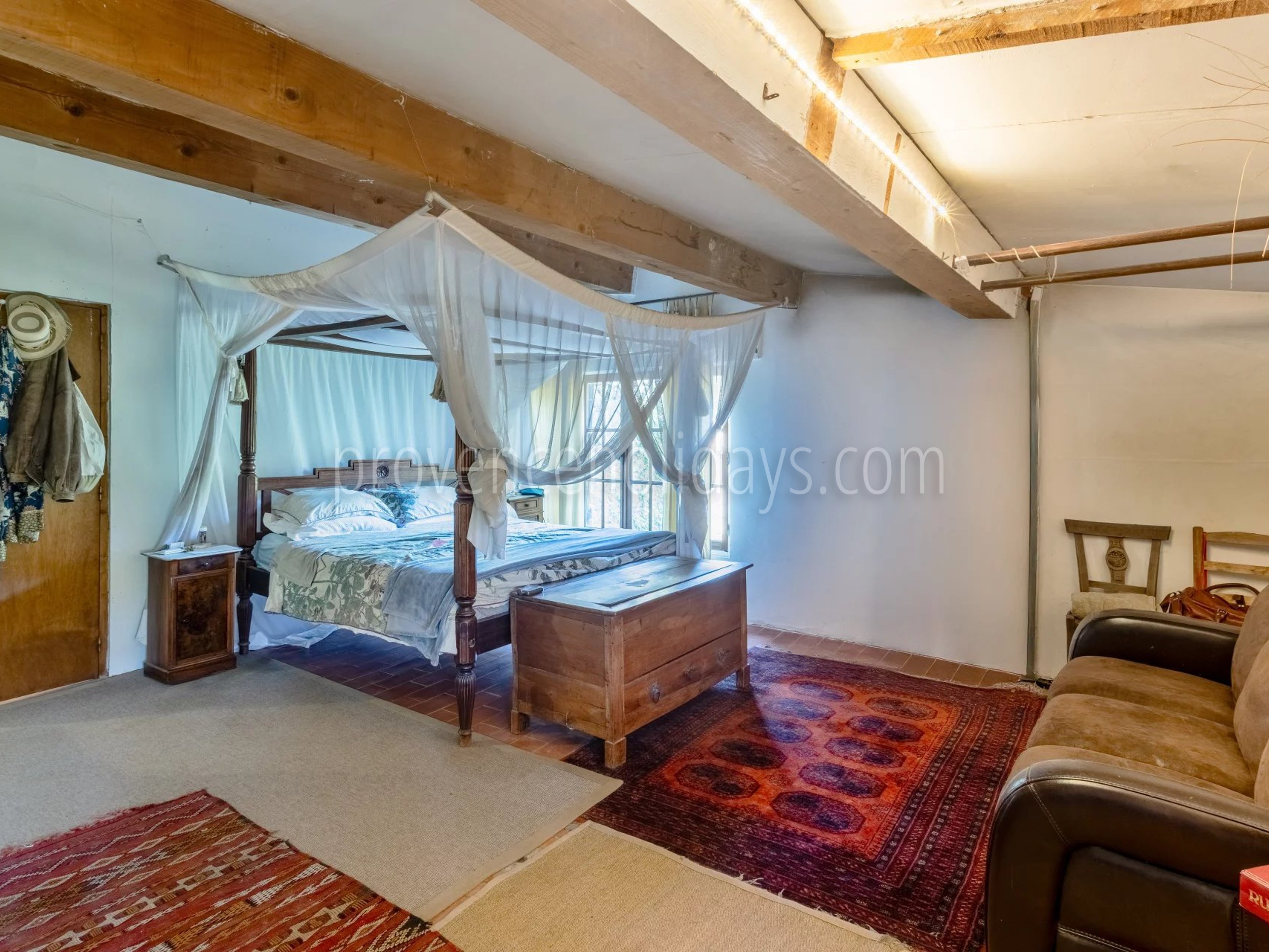 13 - Gehucht in La Garde-Freinet: Villa: Bedroom