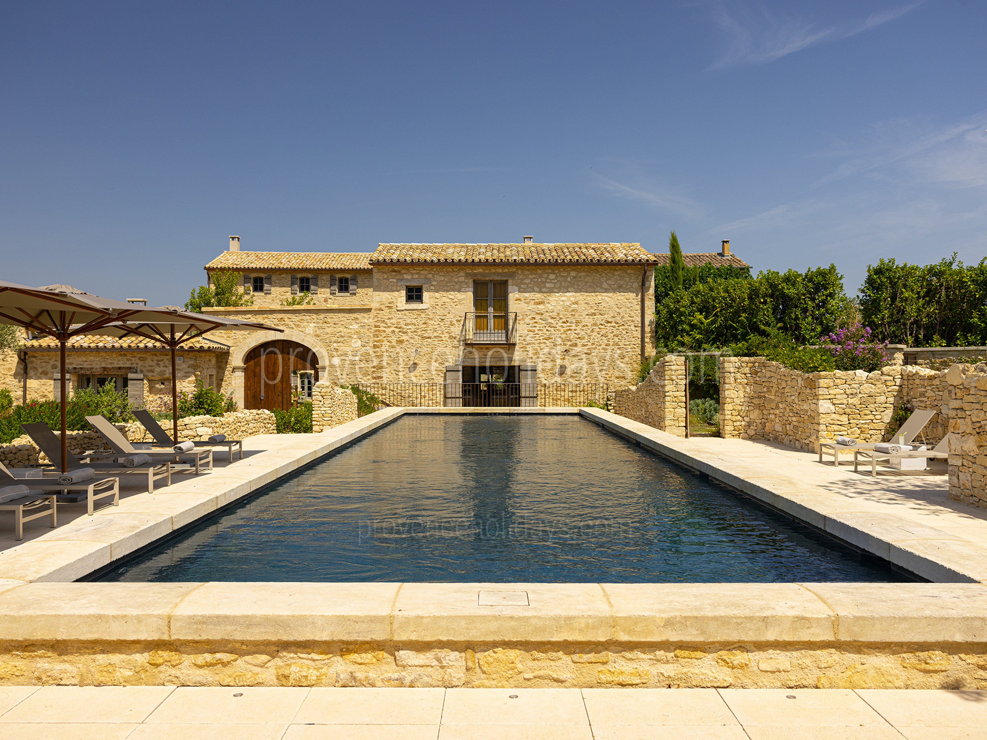 8 - Grand Mas d\'Oppède: Villa: Pool