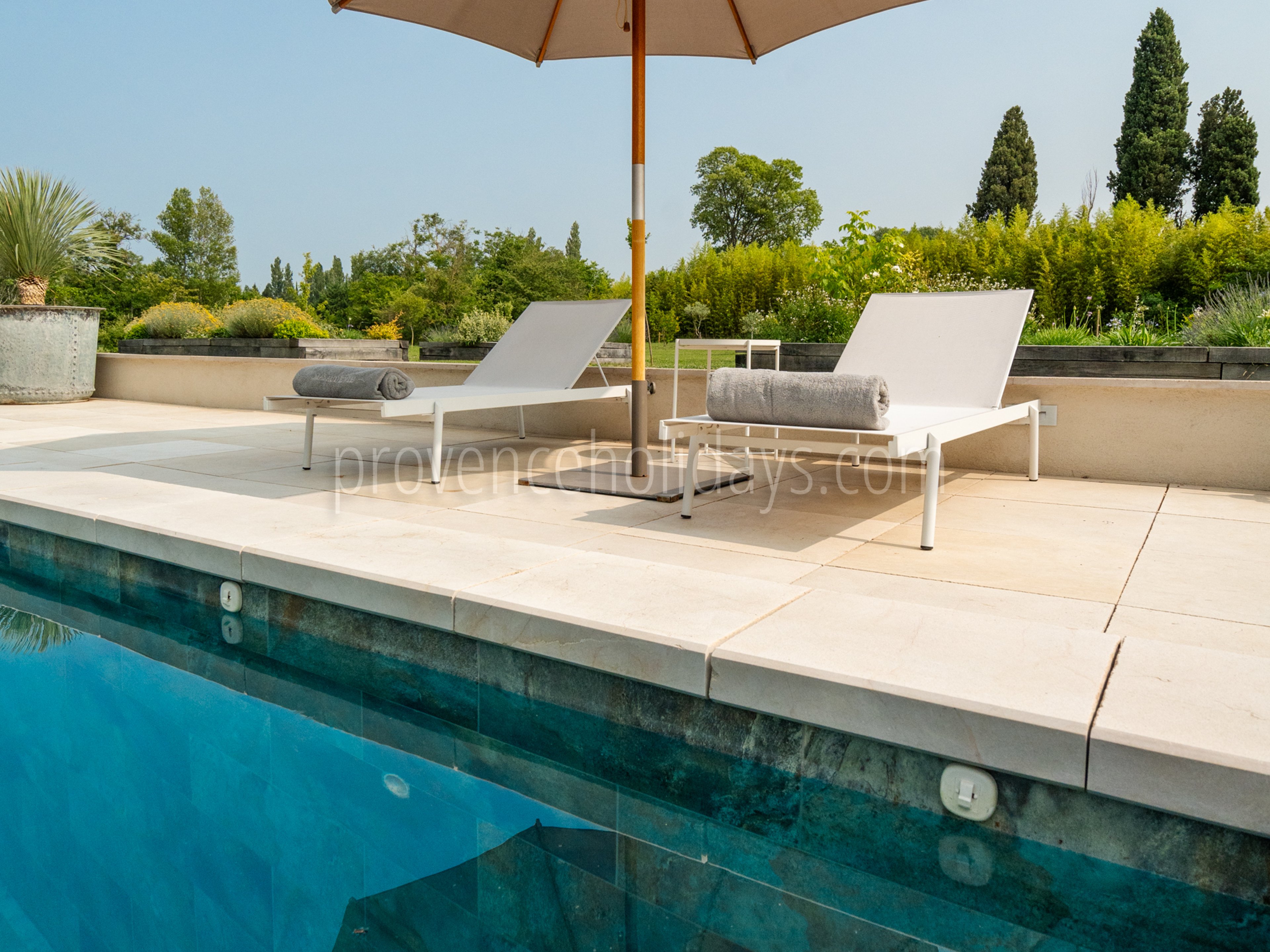 13 - Le Mas du Rollier: Villa: Pool