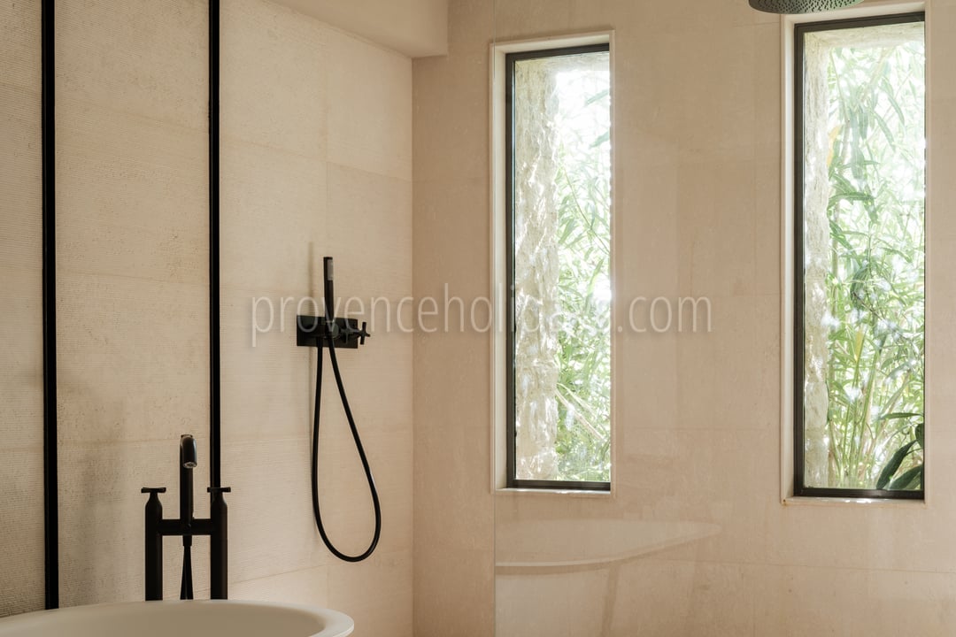 22 - Villa Paradis: Villa: Bathroom