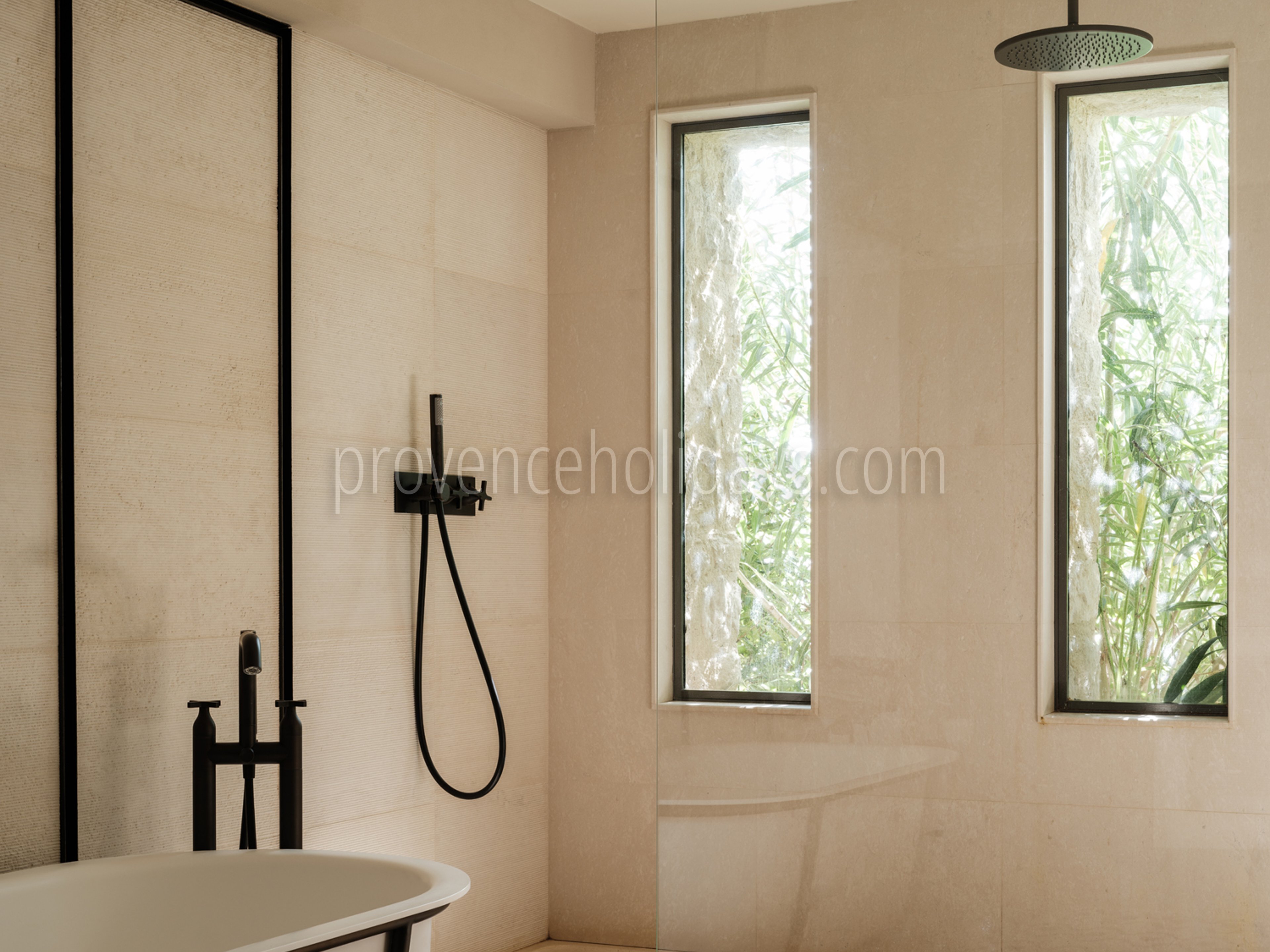 22 - Villa Paradis: Villa: Bathroom