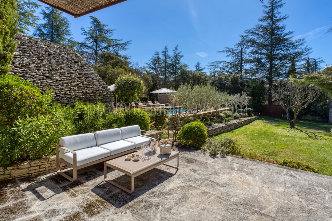 14 - Le Mas de l\'Ouest: Villa: Exterior