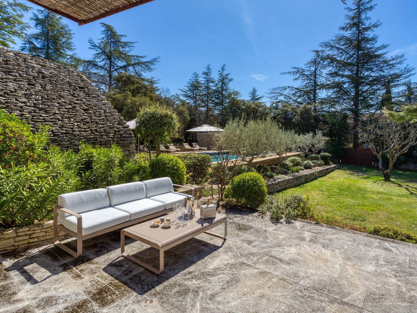 14 - Le Mas de l\'Ouest: Villa: Exterior