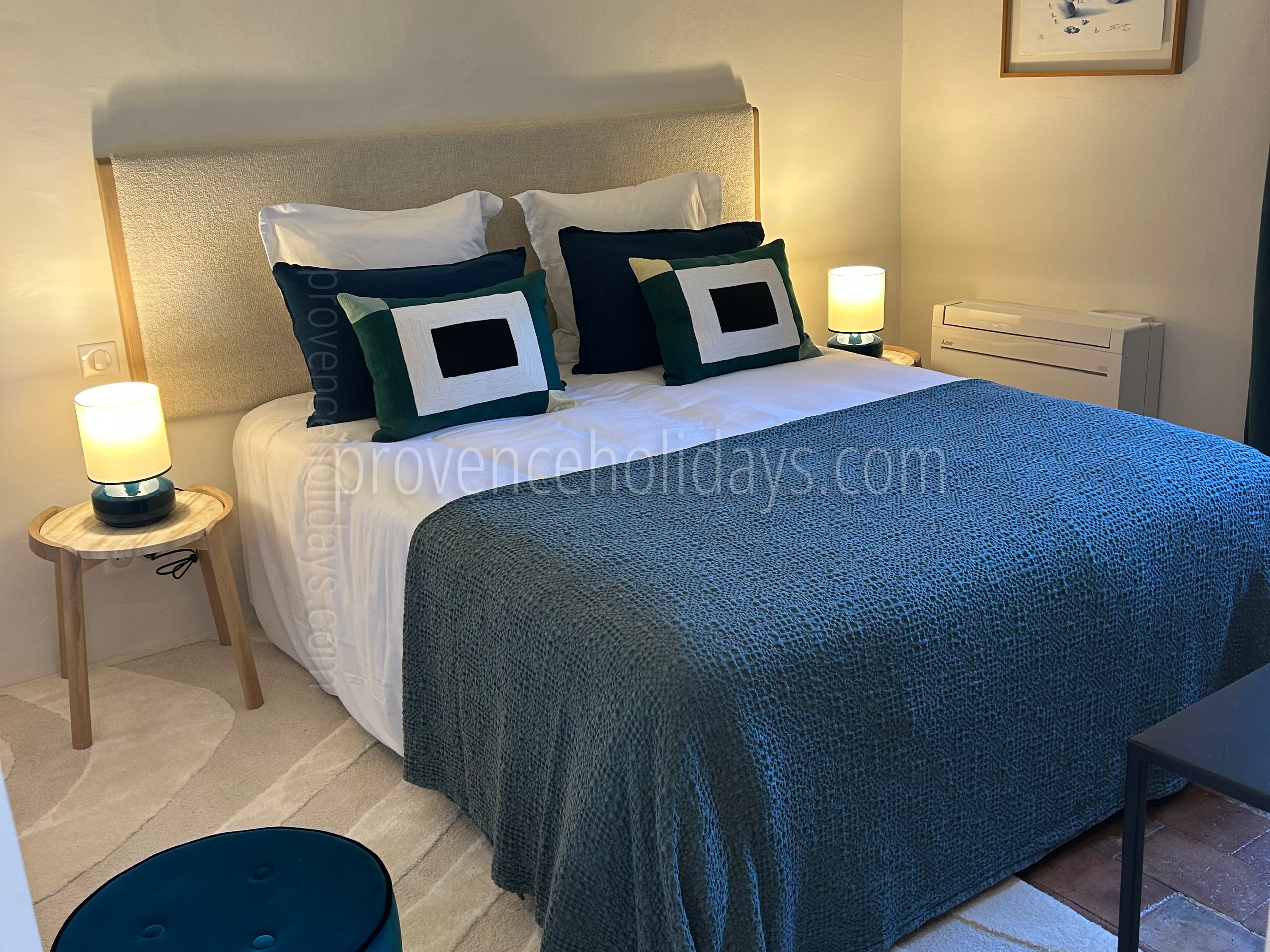 34 - Le Mas des Magnans: Villa: Bedroom