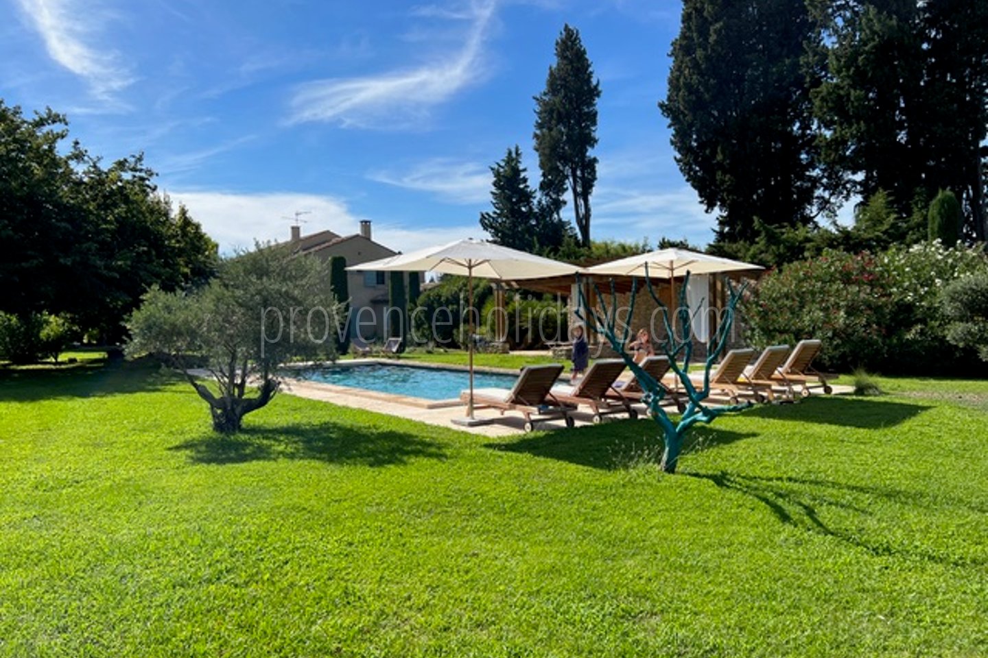 0 - le Refuge Provençal: Villa: Pool
