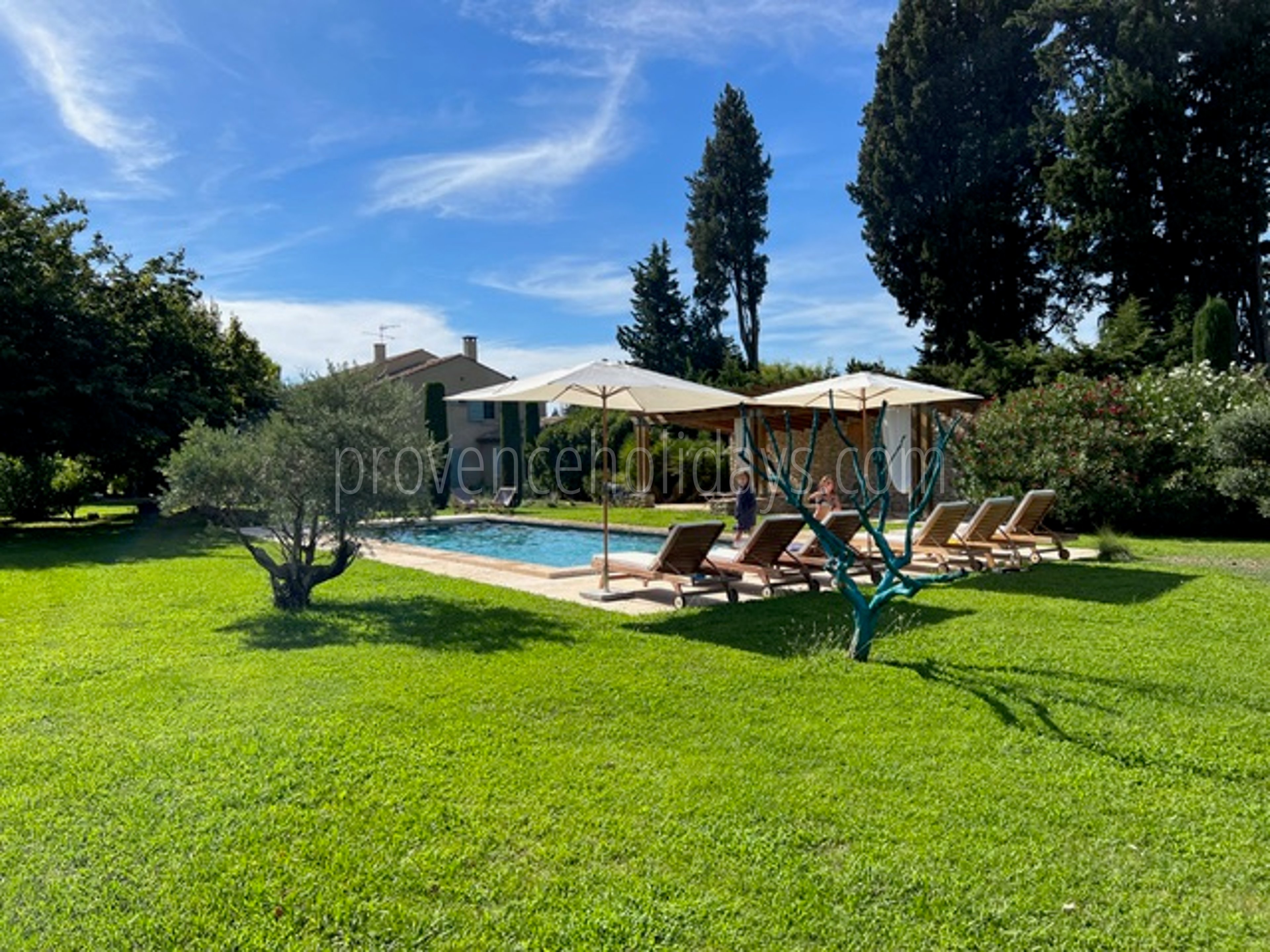 0 - le Refuge Provençal: Villa: Pool