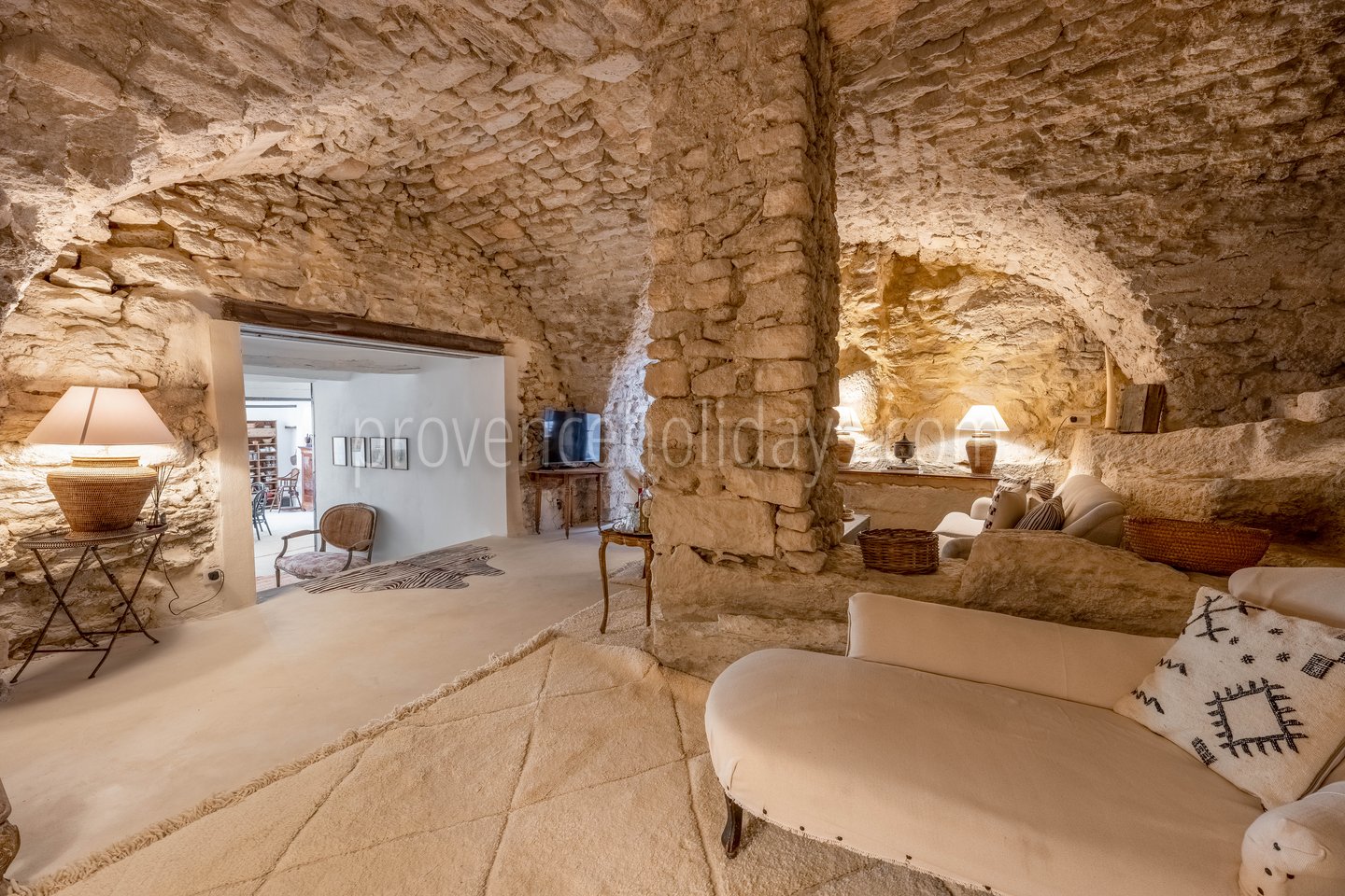 10 - Maison Rochevieille: Villa: Interior