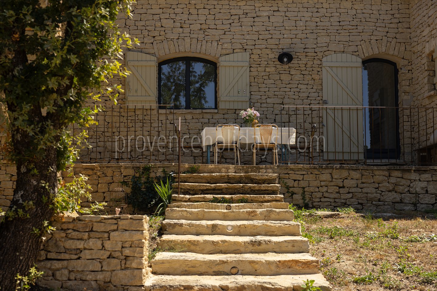 12 - Mas des Chênes Blancs: Villa: Exterior