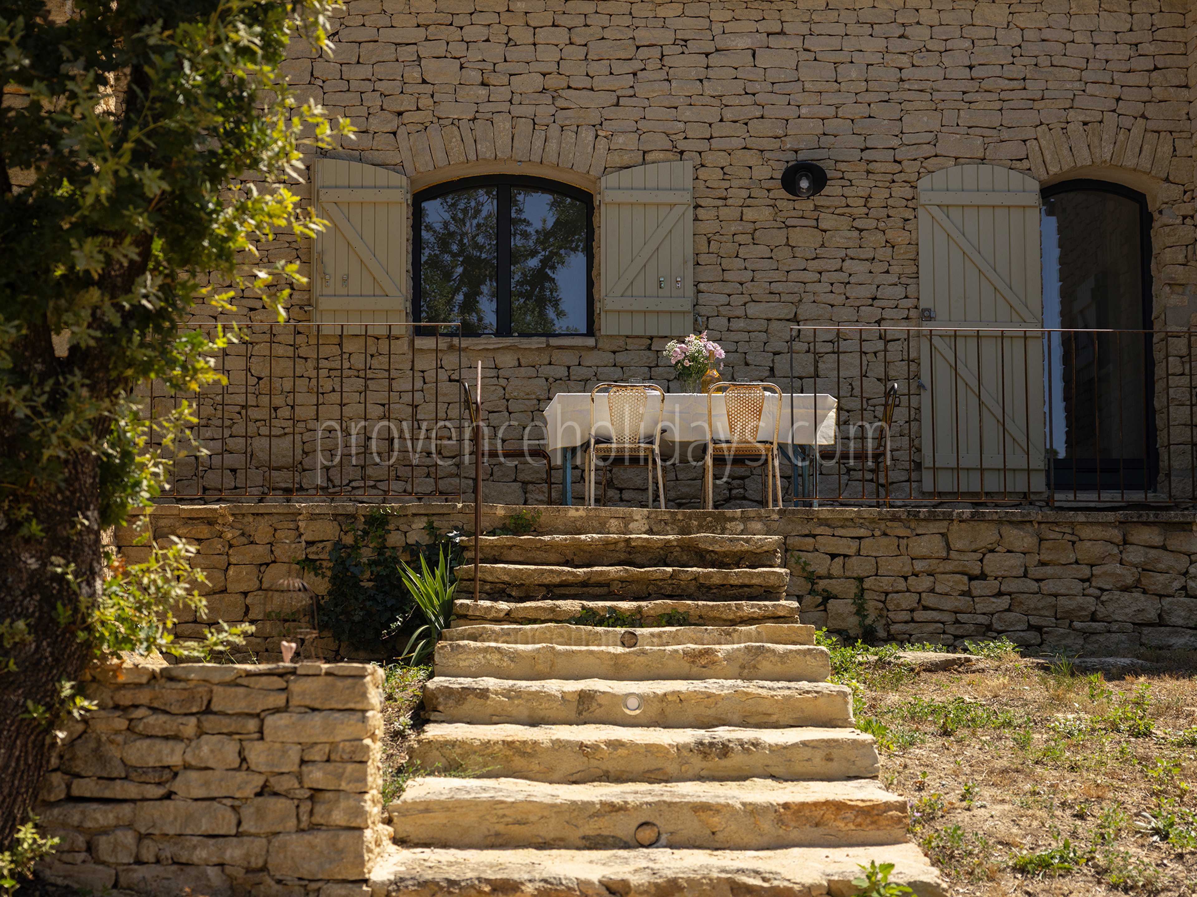 12 - Mas des Chênes Blancs: Villa: Exterior