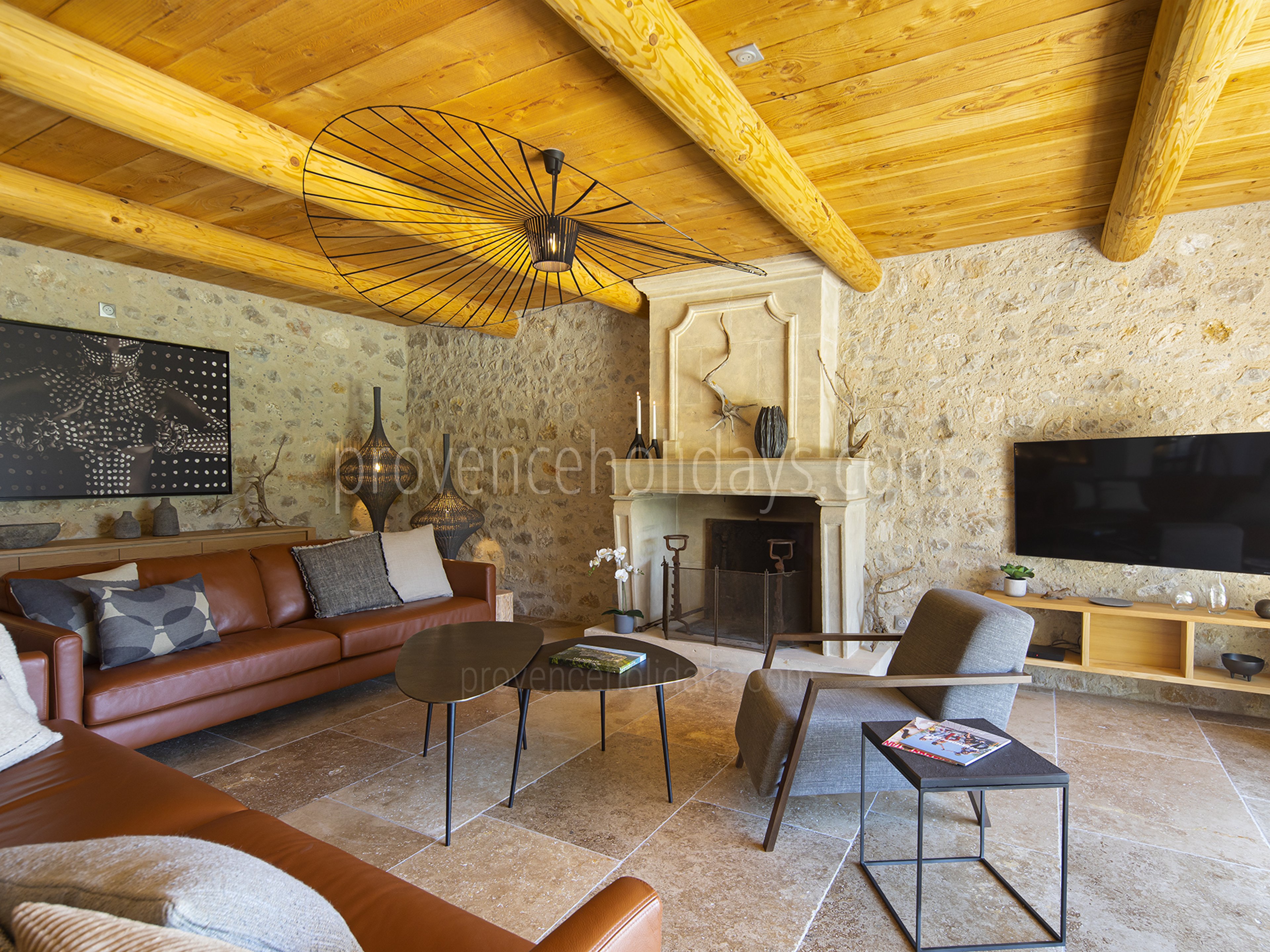 11 - Mas des Cerisiers: Villa: Interior