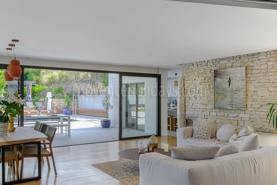 3 - Villas Cassis: Villa: Interior