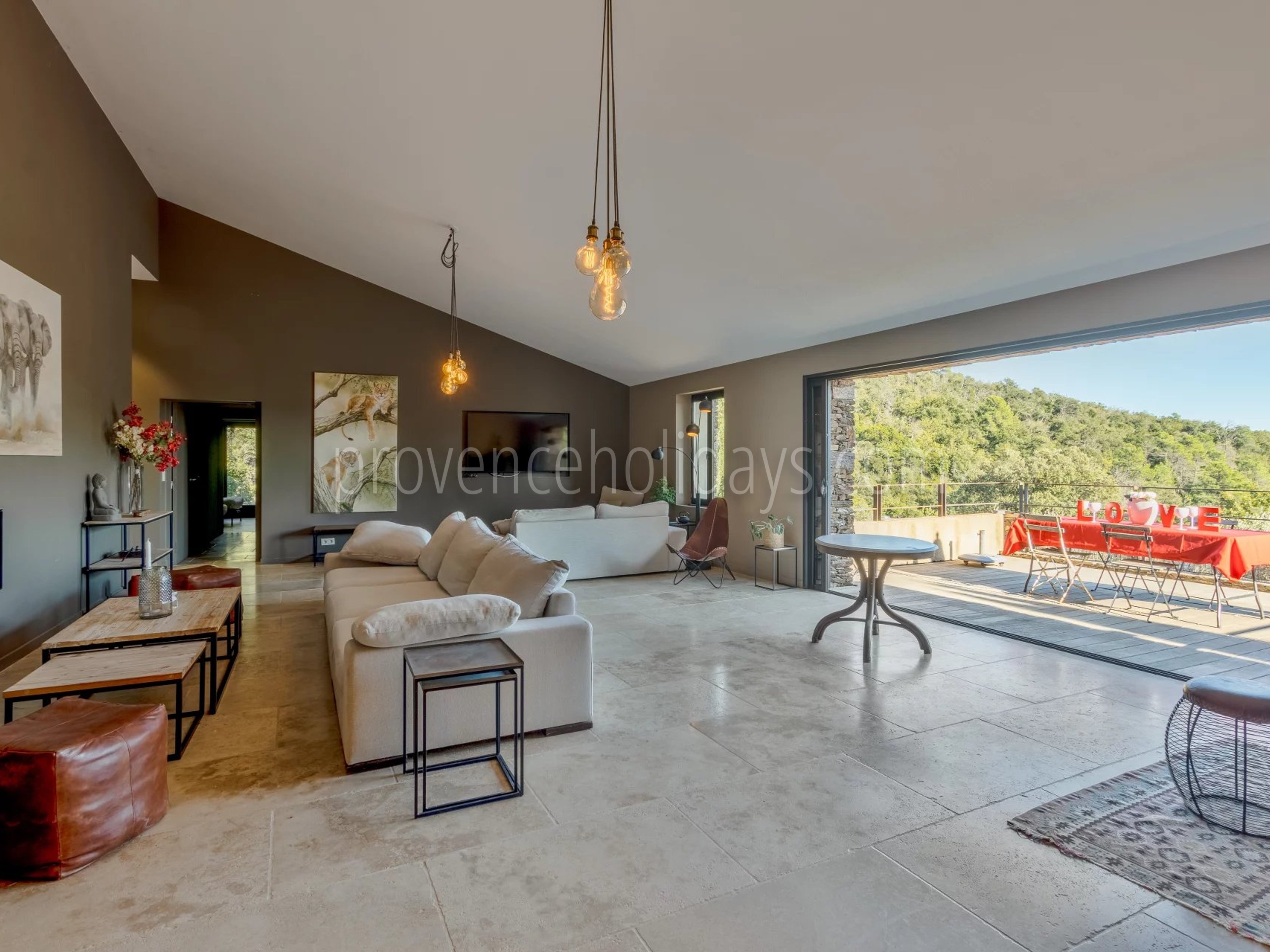 2 - Stone estate in La Garde-Freinet: Villa: Interior