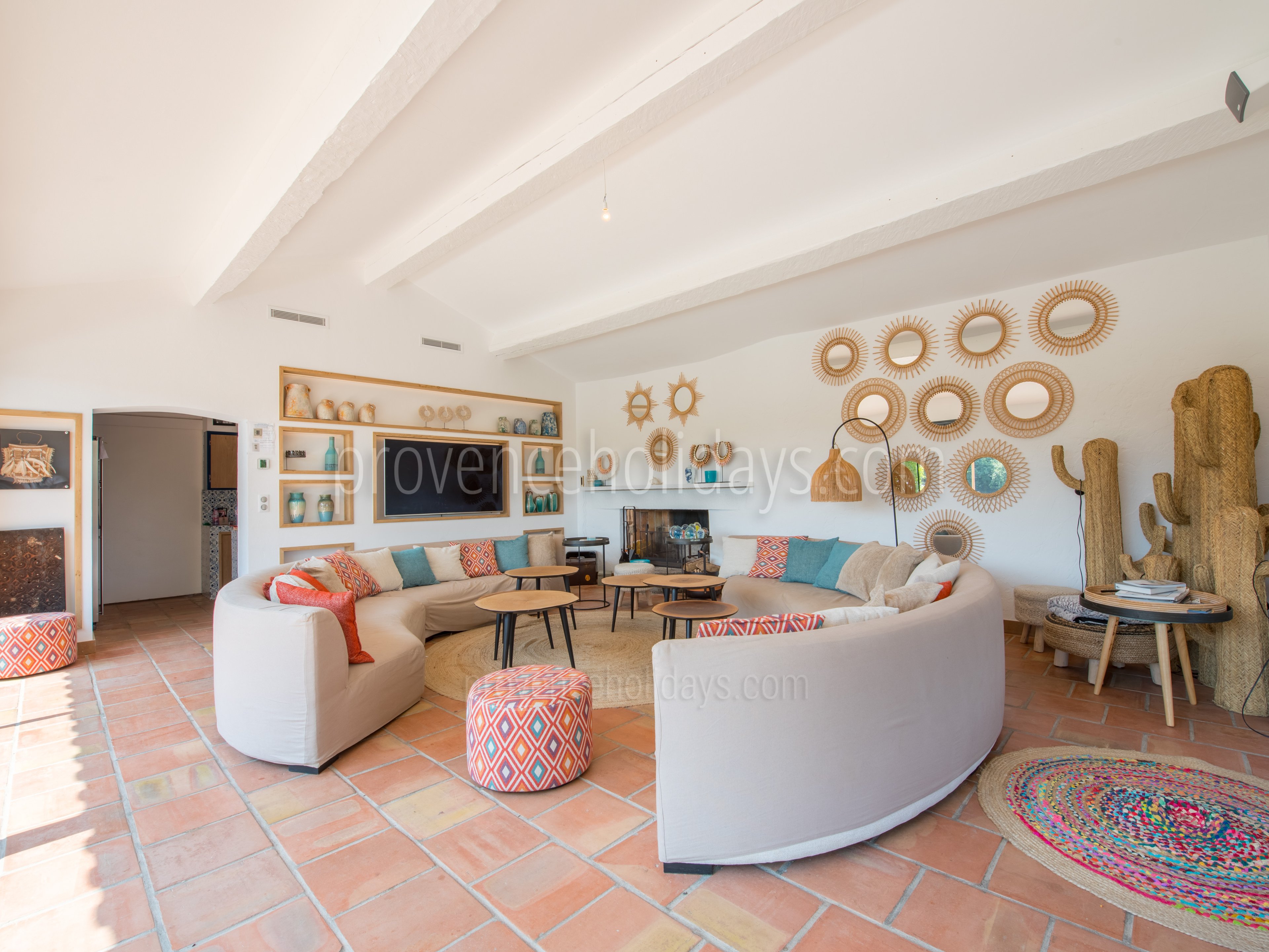 22 - Mas Spinelle: Villa: Interior