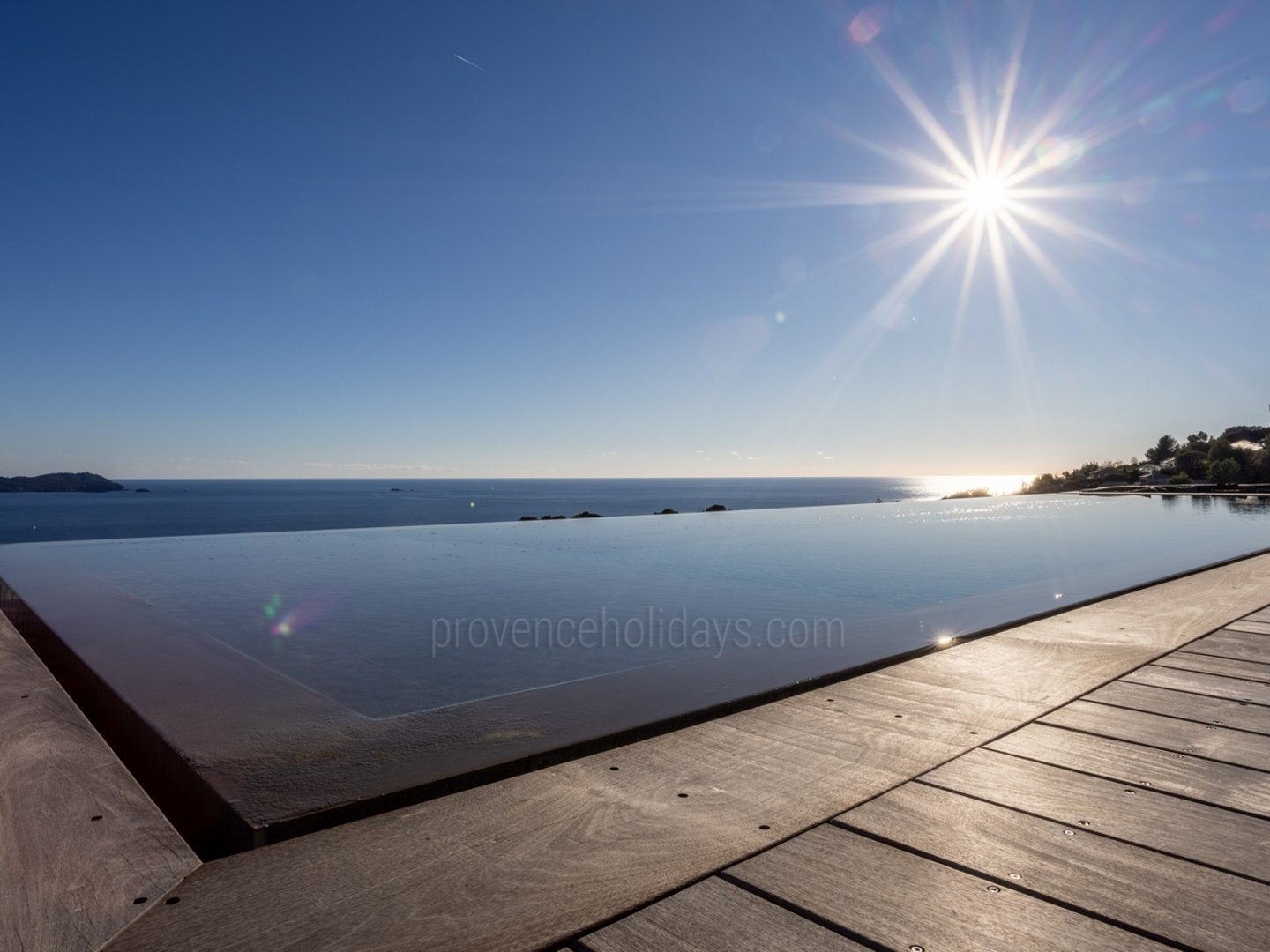 22 - Villa Bleue: Villa: Pool
