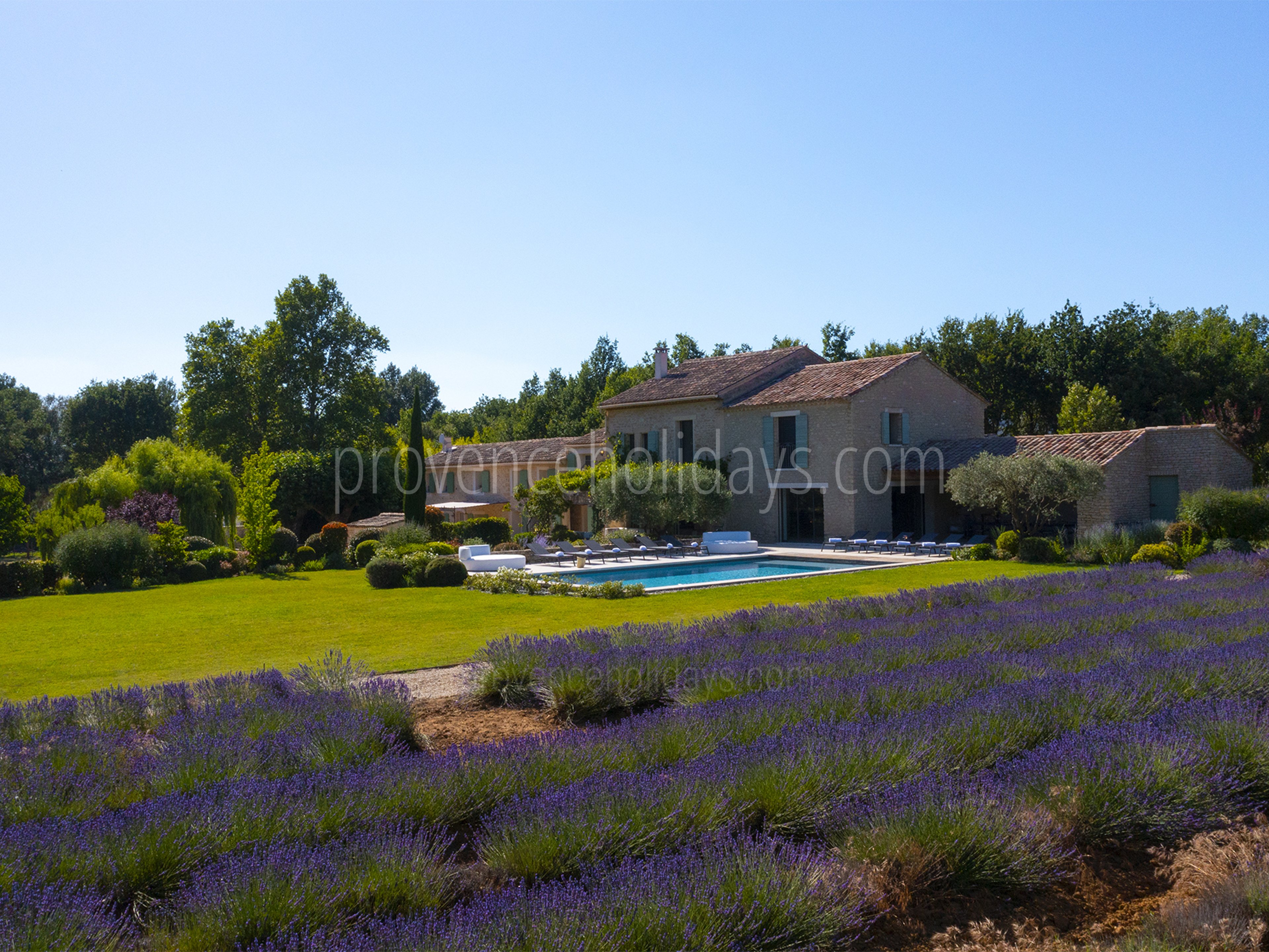 4 - Mas du Carlet: Villa: Exterior