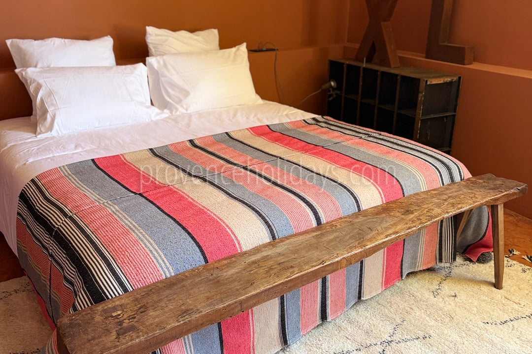 24 - Hotel Olivine: Villa: Bedroom