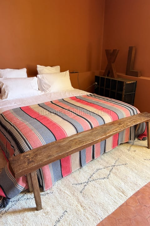 24 - Hotel Olivine: Villa: Bedroom