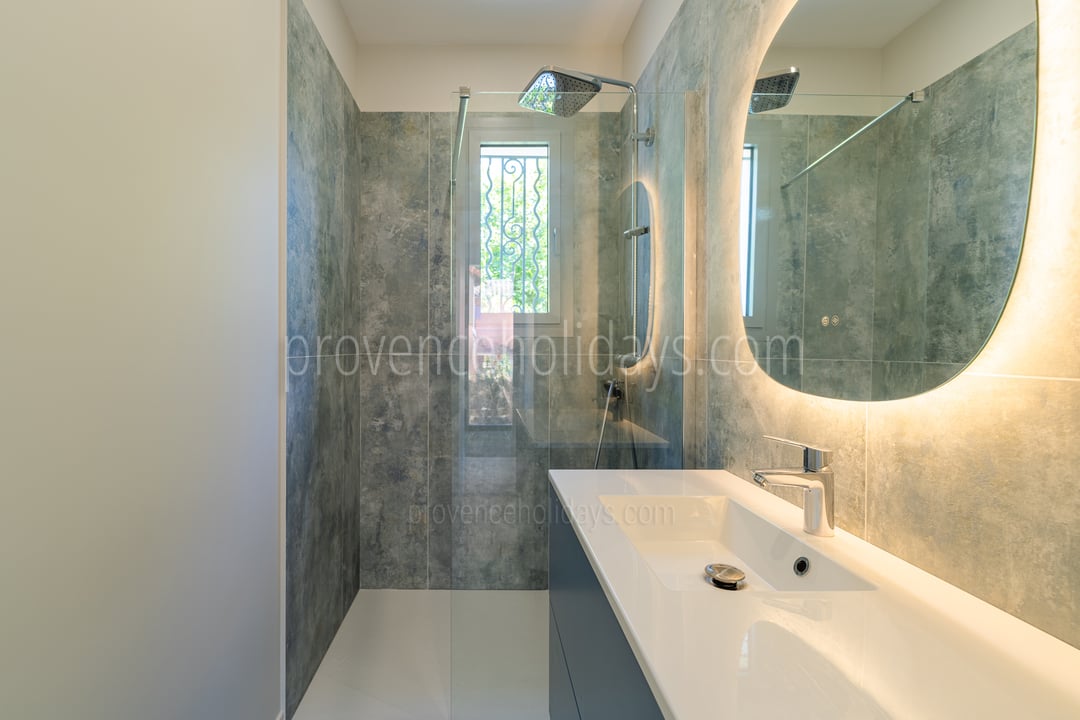 47 - Maison Margaux: Villa: Bathroom