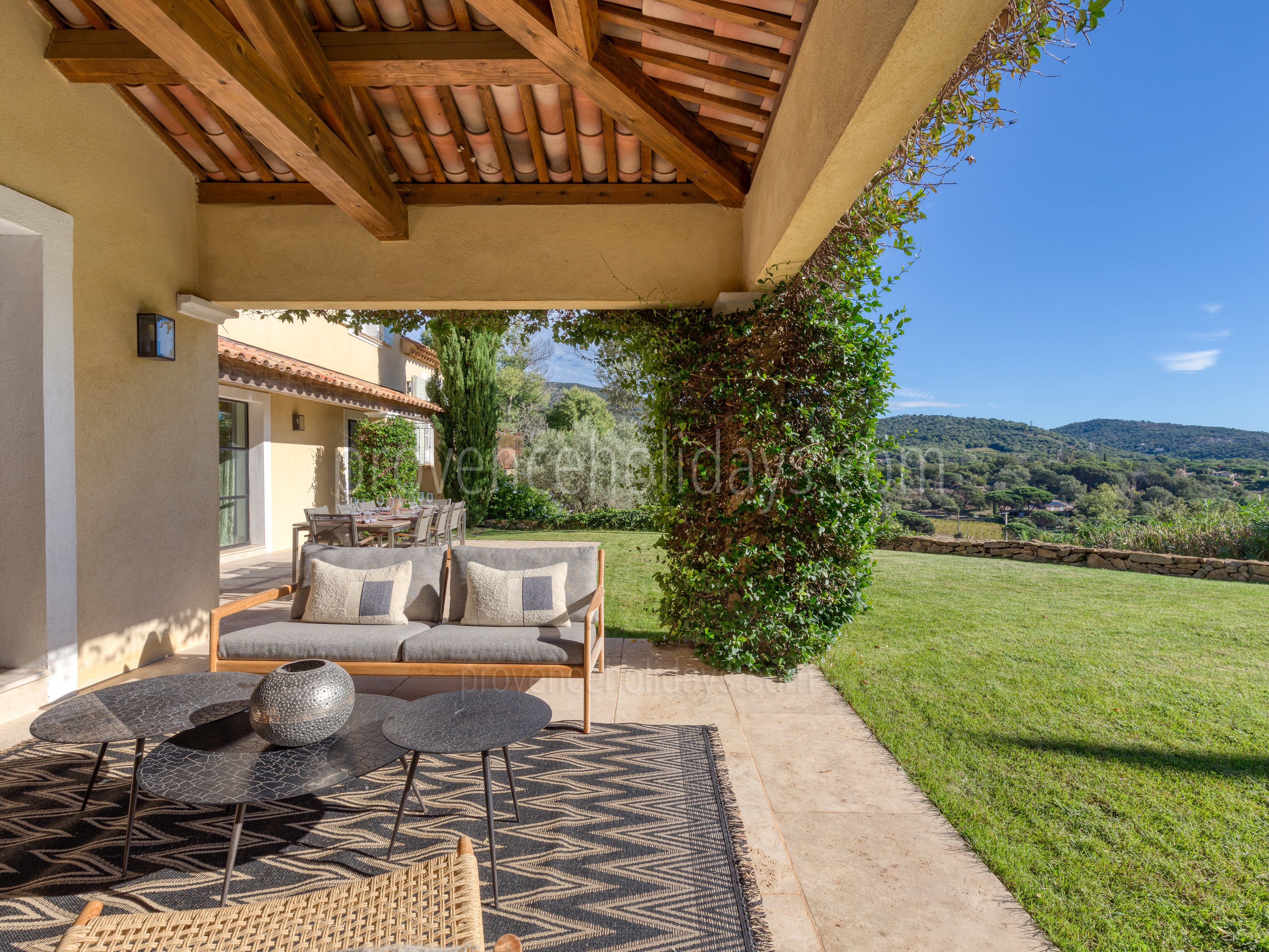 20 - Villa Luminosa: Villa: Exterior