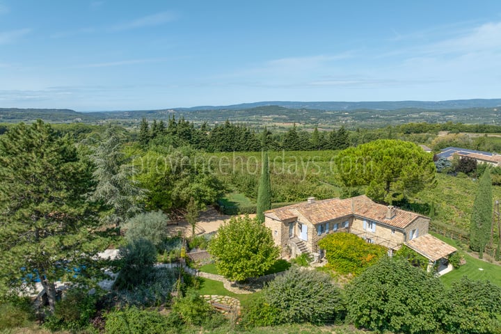 Charming Provencal Villa in the Heart of Bonnieux