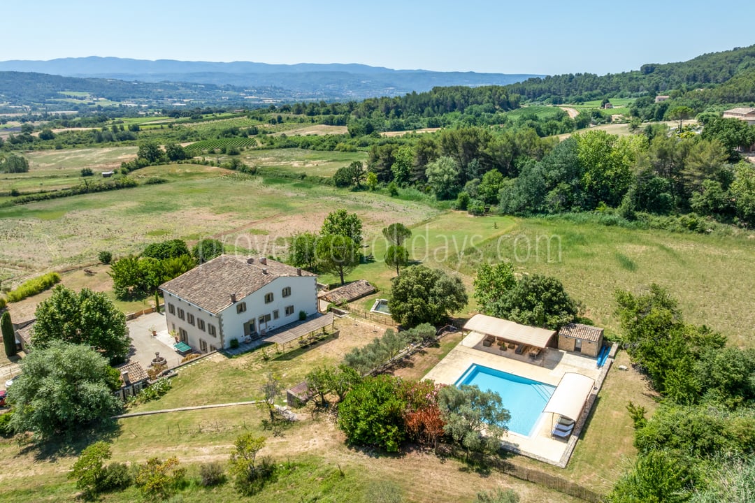 4 - La Bastide des Sources: Villa: Exterior