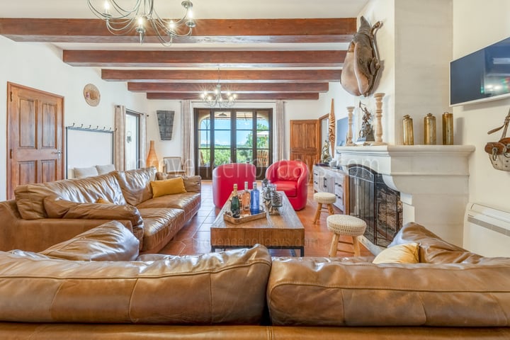 35 - Bastide des Chênes: Villa: Interior