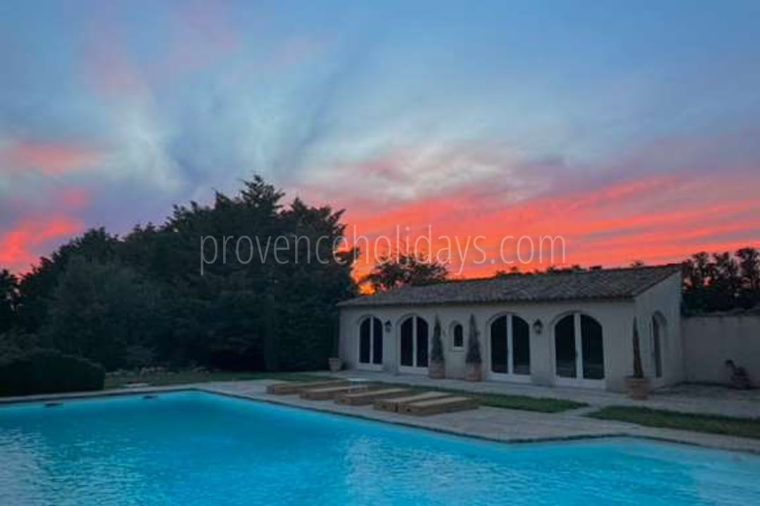19 - Mas des Barrattes: Villa: Pool