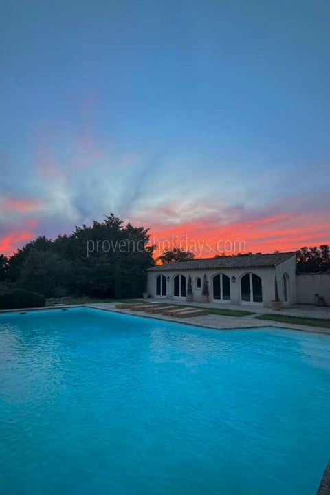 19 - Mas des Barrattes: Villa: Pool