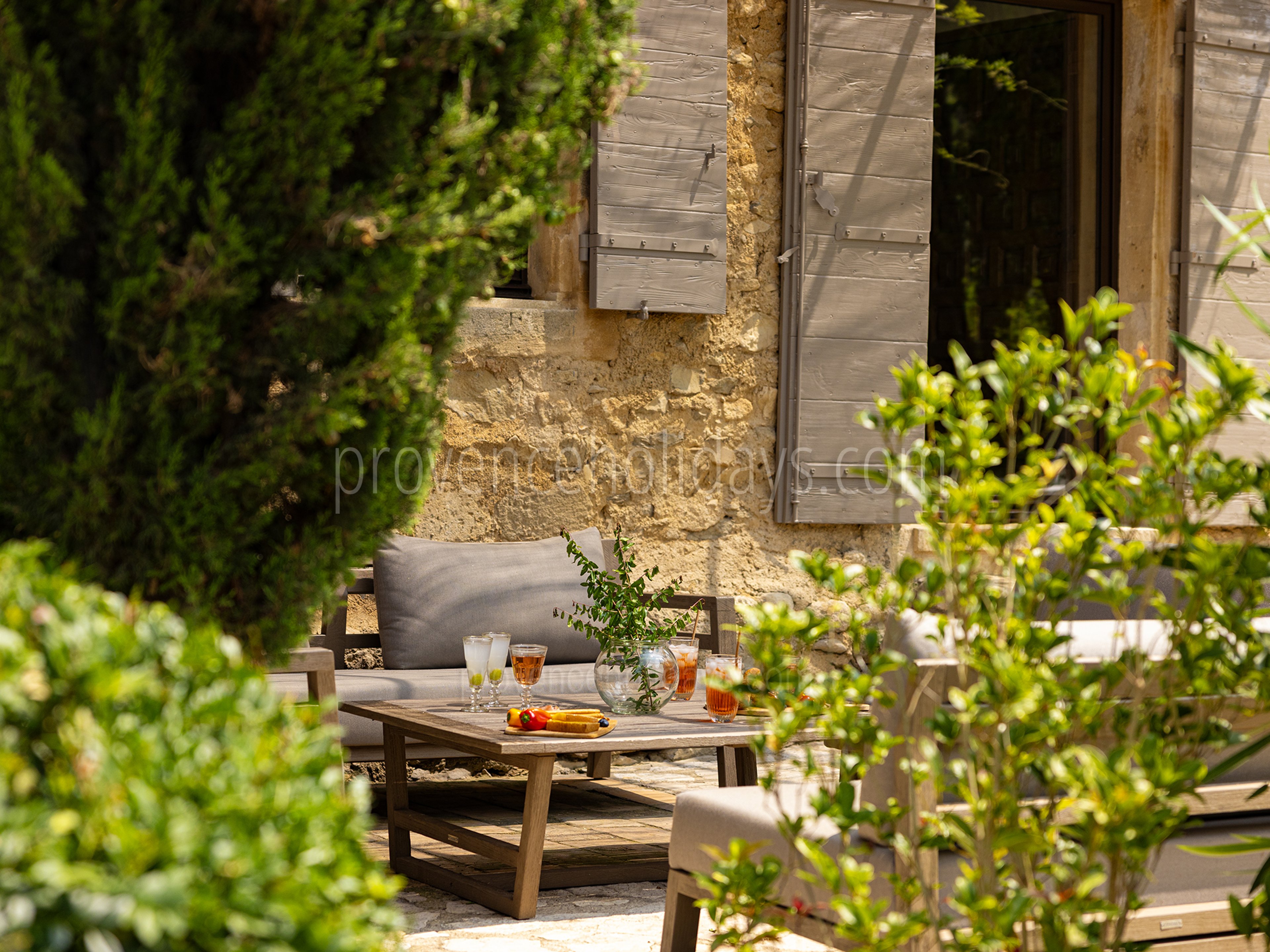 52 - Le Mas Secret: Villa: Exterior