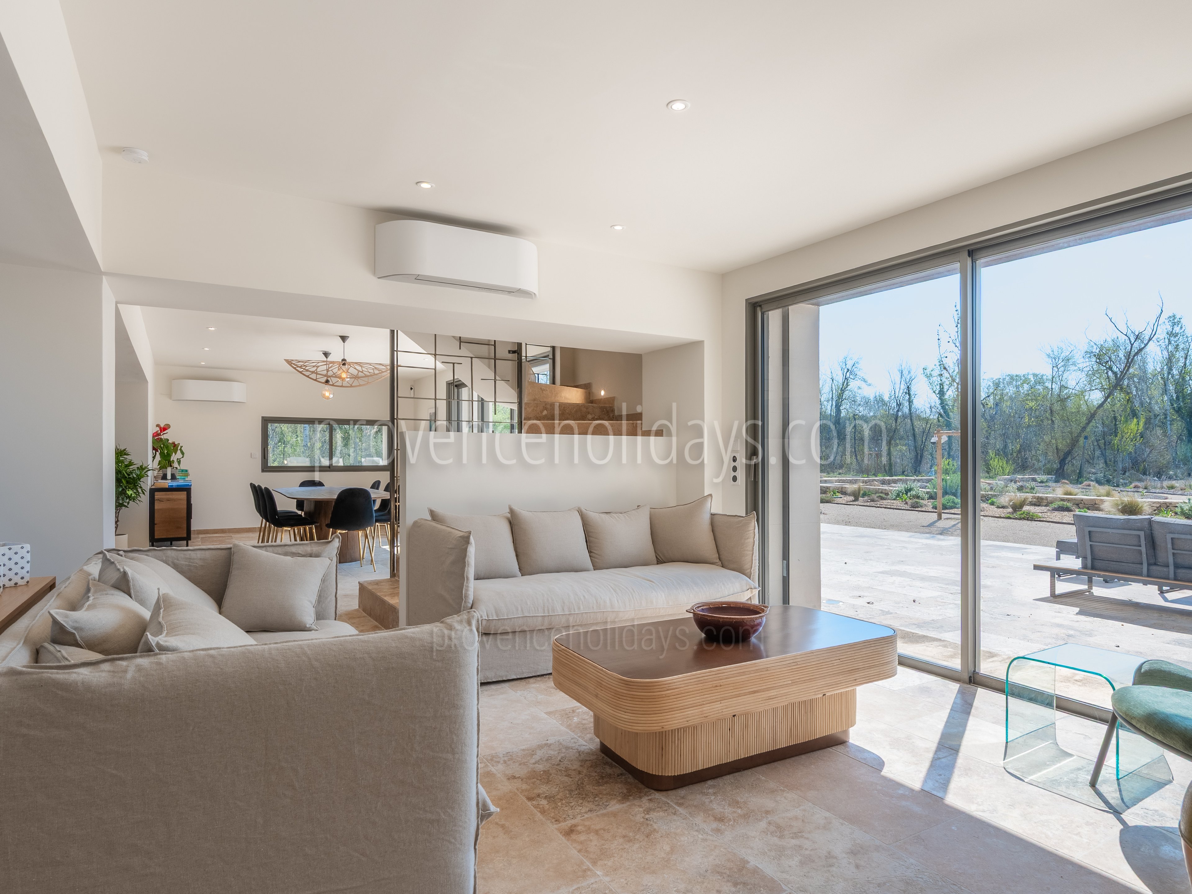 27 - Mas du Canal: Villa: Interior
