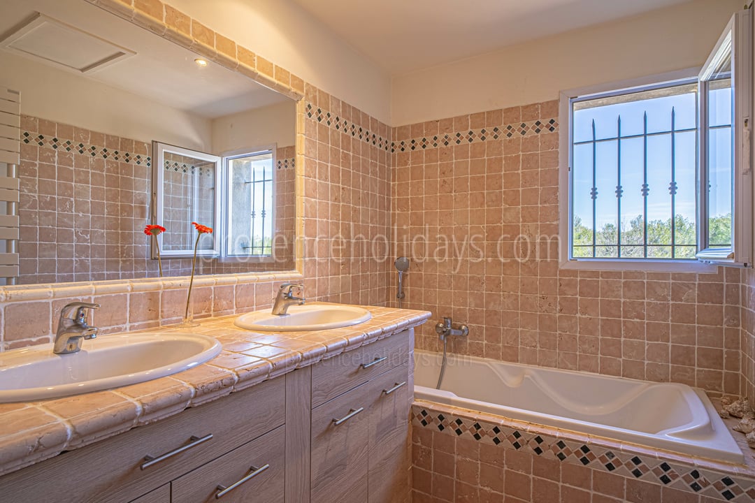 57 - Villa Bastide: Villa: Bathroom 3