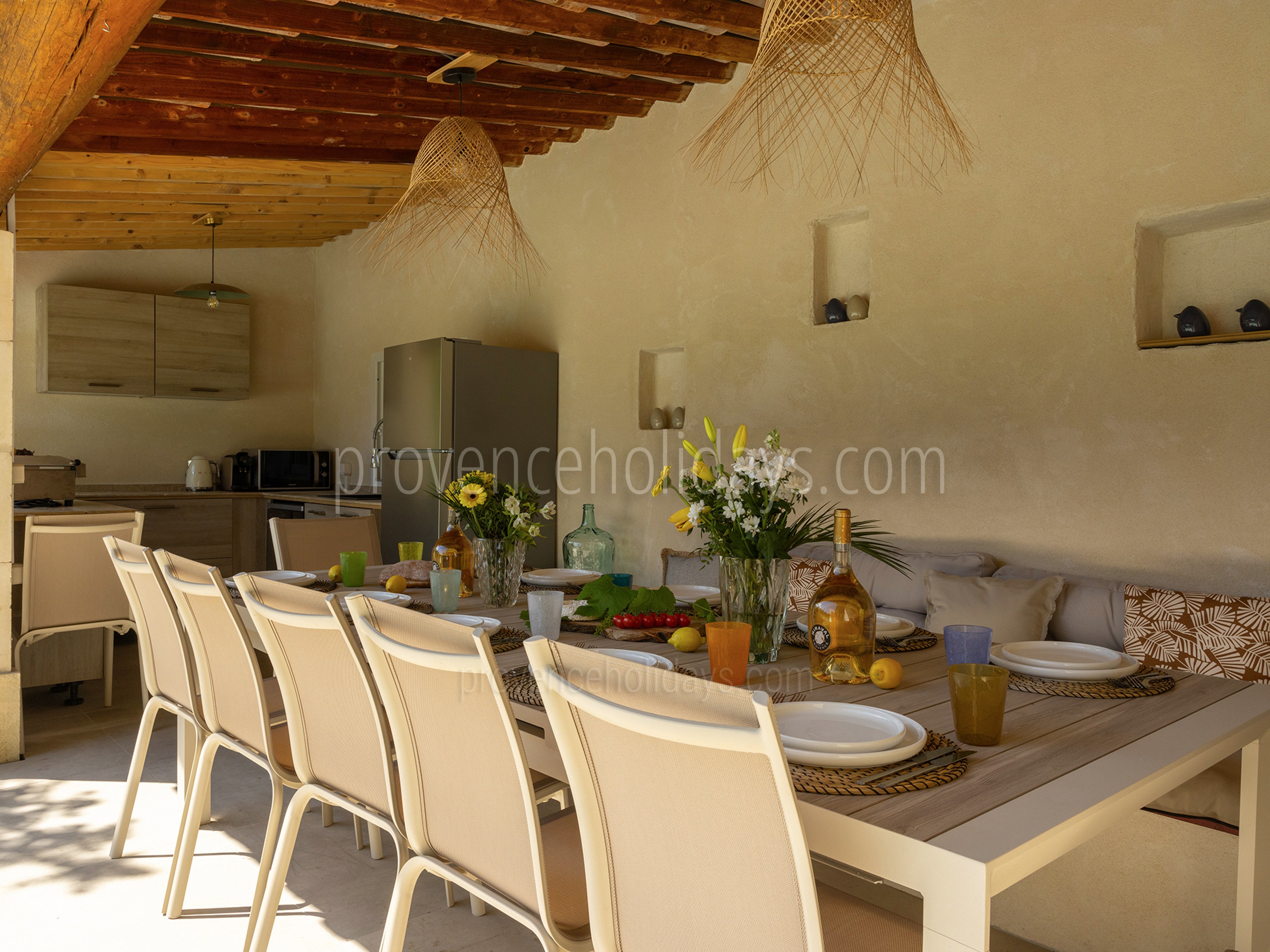 5 - Maison des Alpilles: Villa: Exterior