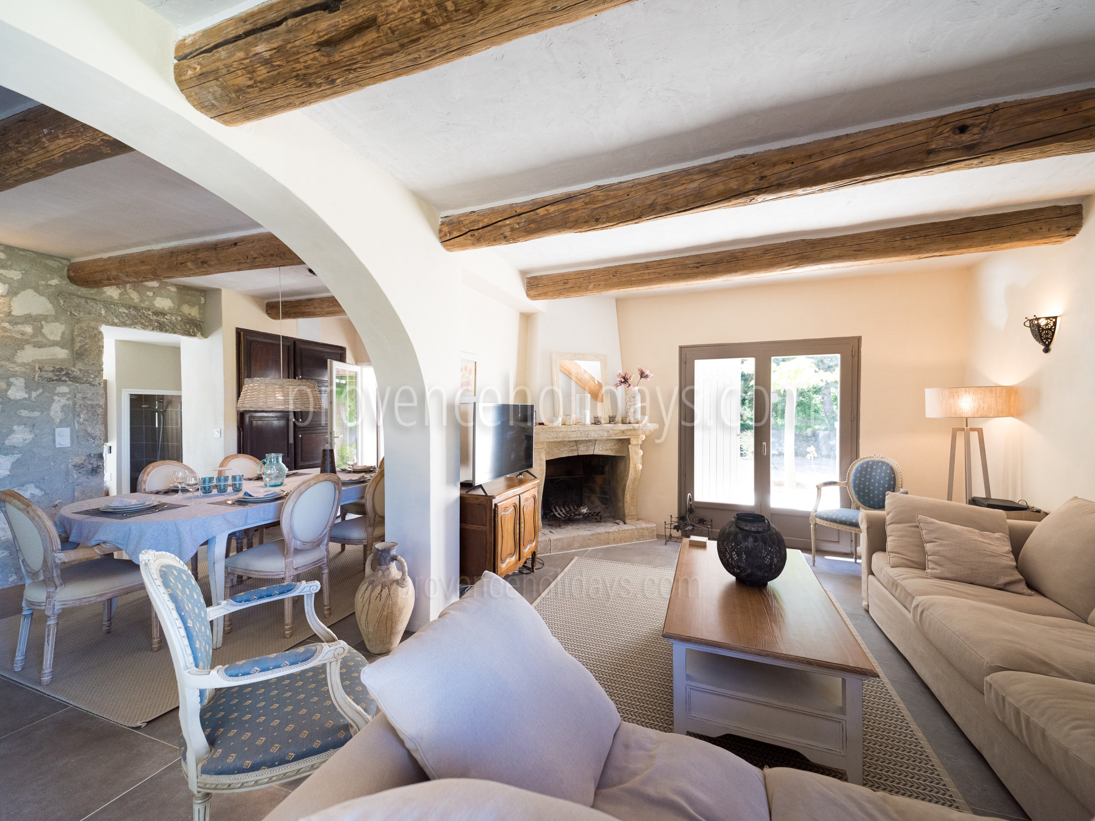 8 - Le Clos du Luberon: Villa: Interior