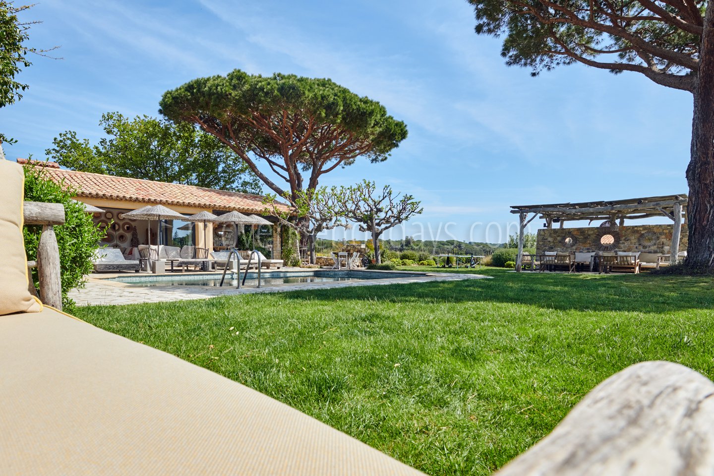 16 - Mas Spinelle: Villa: Exterior
