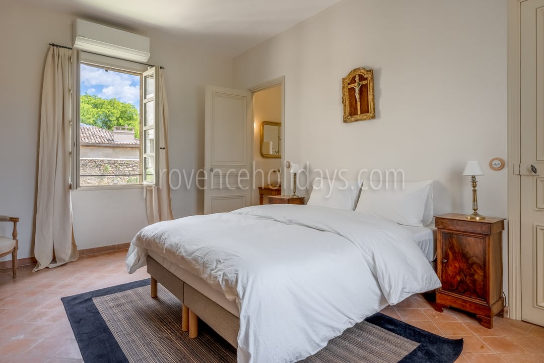 38 - Les Vieilles Pierres: Villa: Bedroom